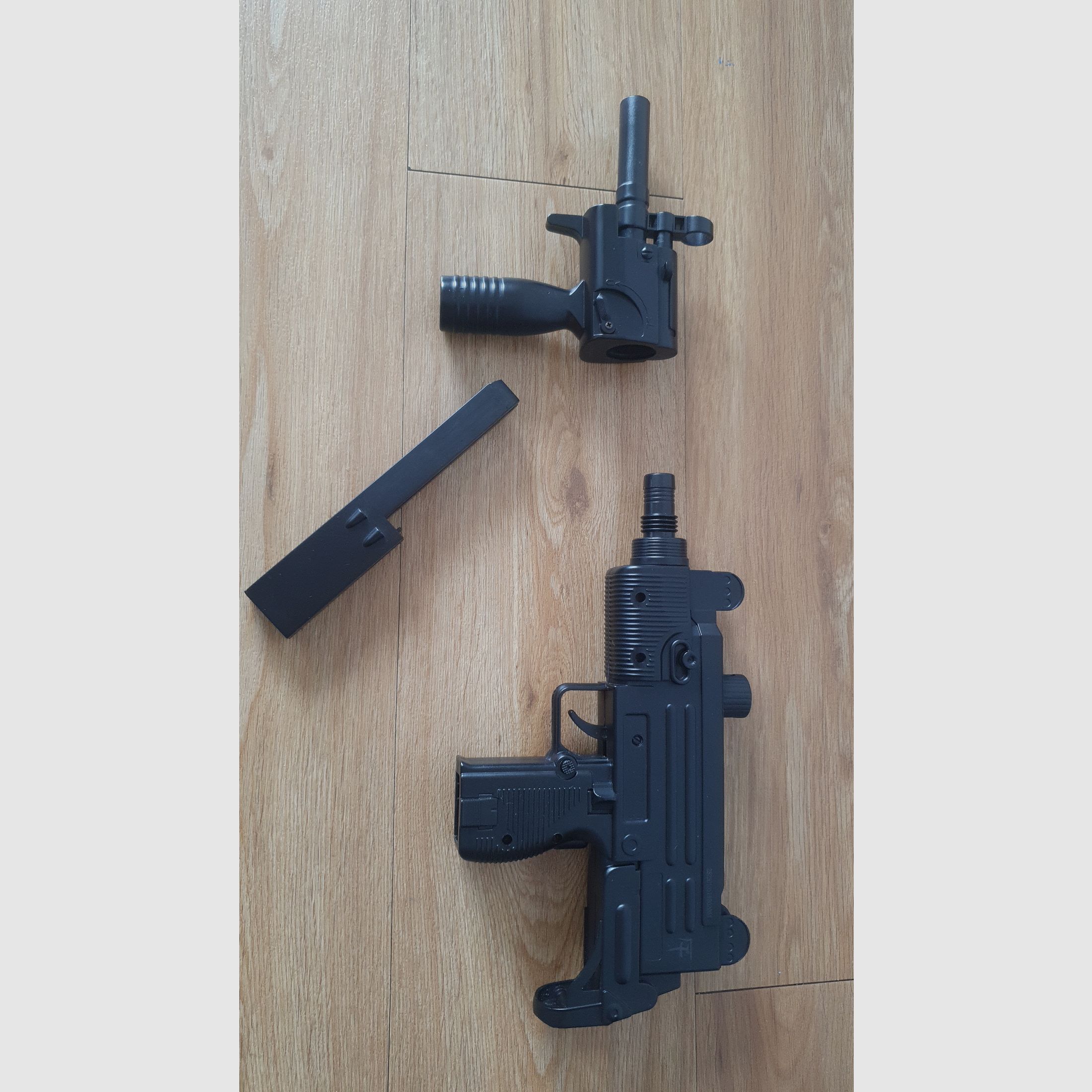 Airsoft Uzi 1 Joule ca Federdruck 