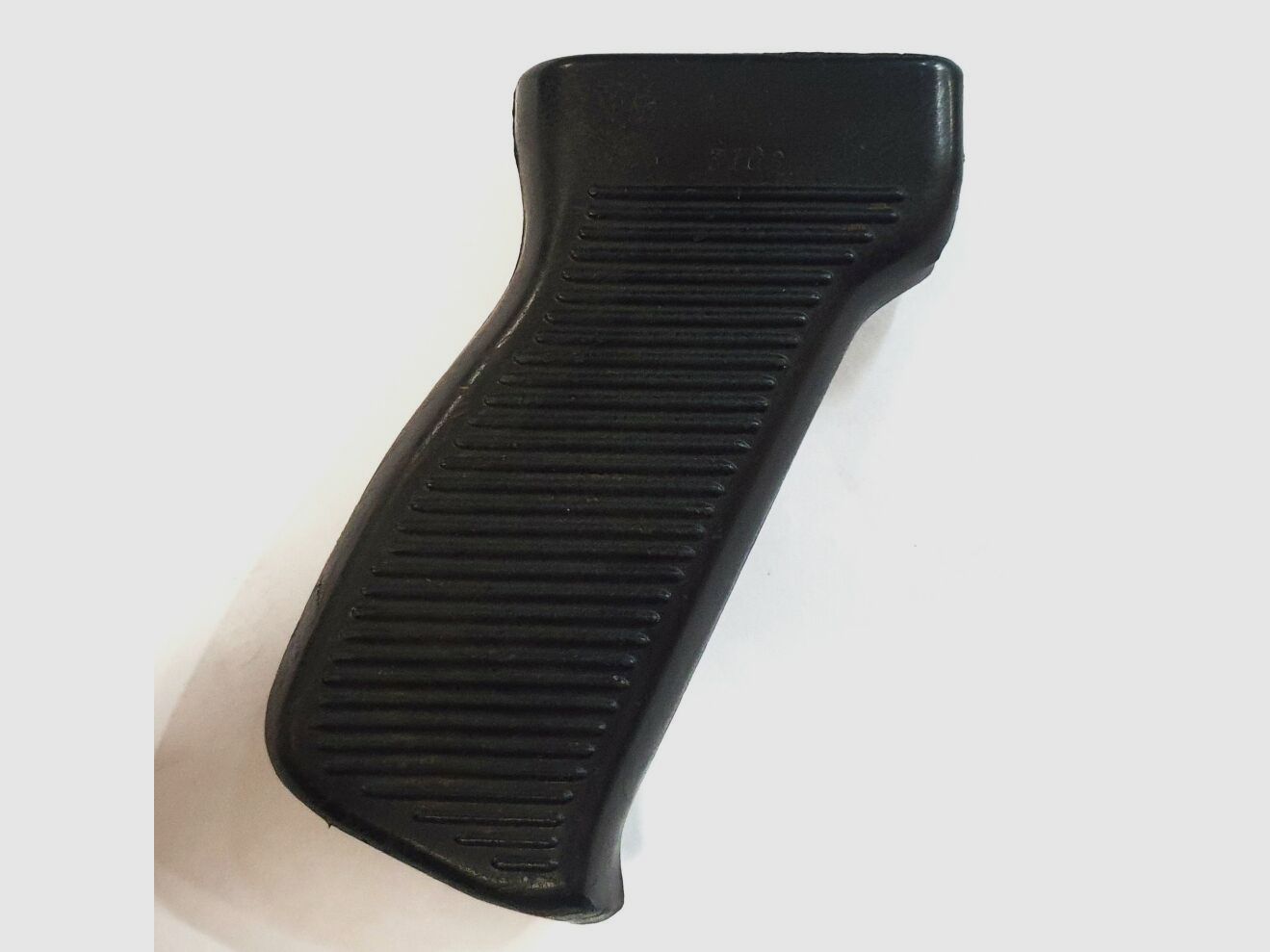 Zastava Polymergriffstück für Zastava M70 mit Schraube und Unterschiebplatte