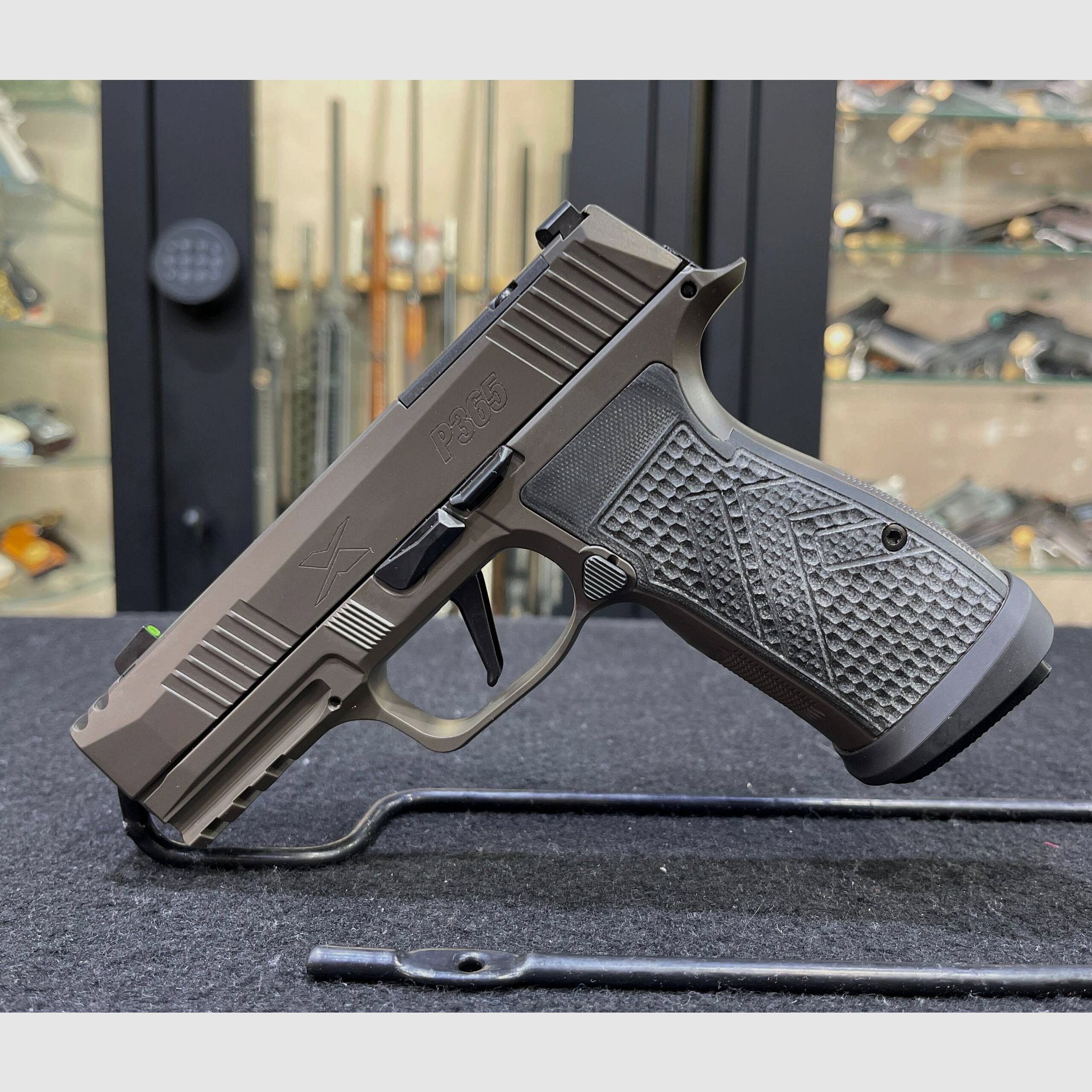 Sig Sauer P365 AXG Legion, imagen 17 de 17