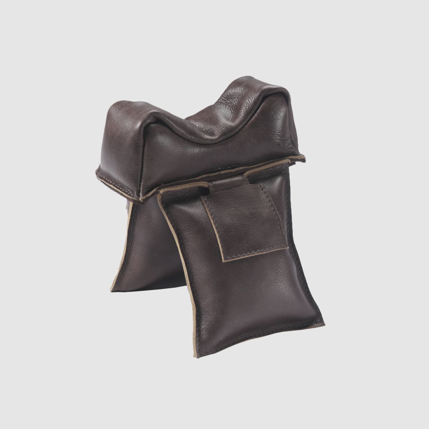SUPPORT DE FUSIL MONTÉ SUR FENÊTRE EN CUIR MARRON À REMPLIR