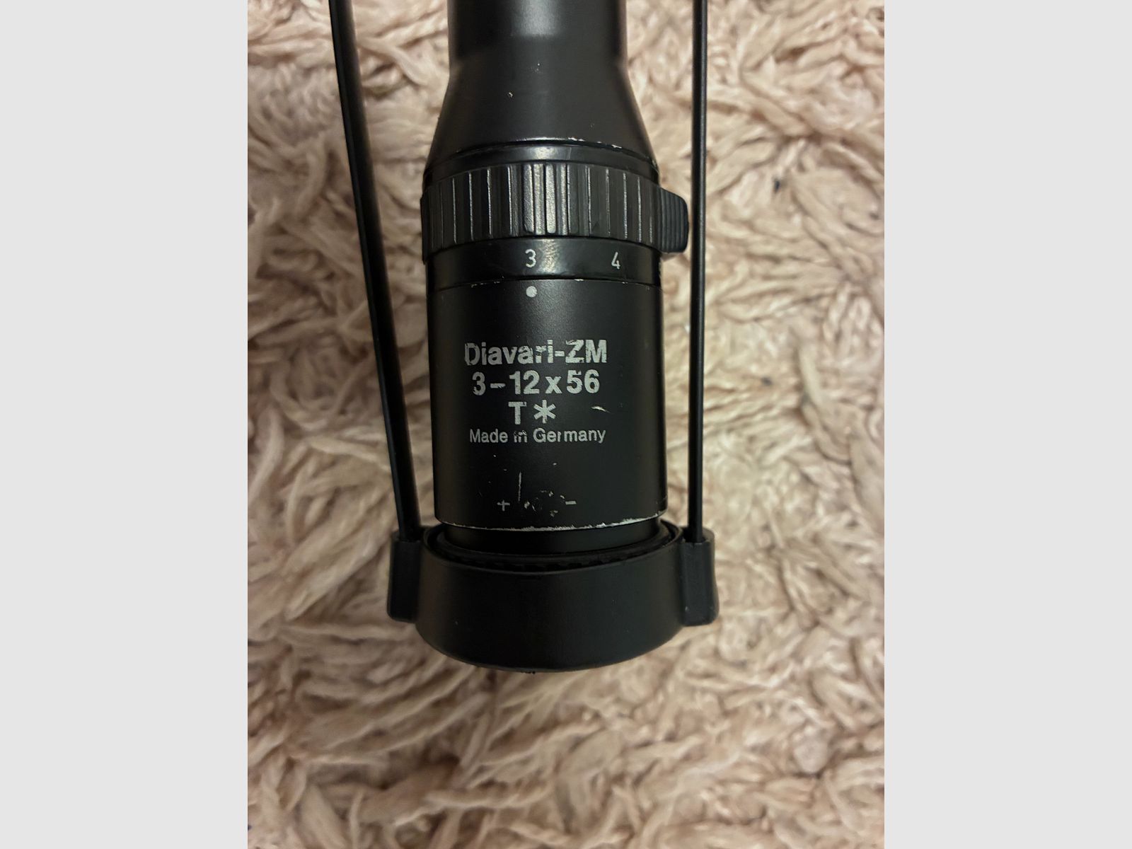 Zeiss Diavari-ZM 3-12x56 T* con punto de luz