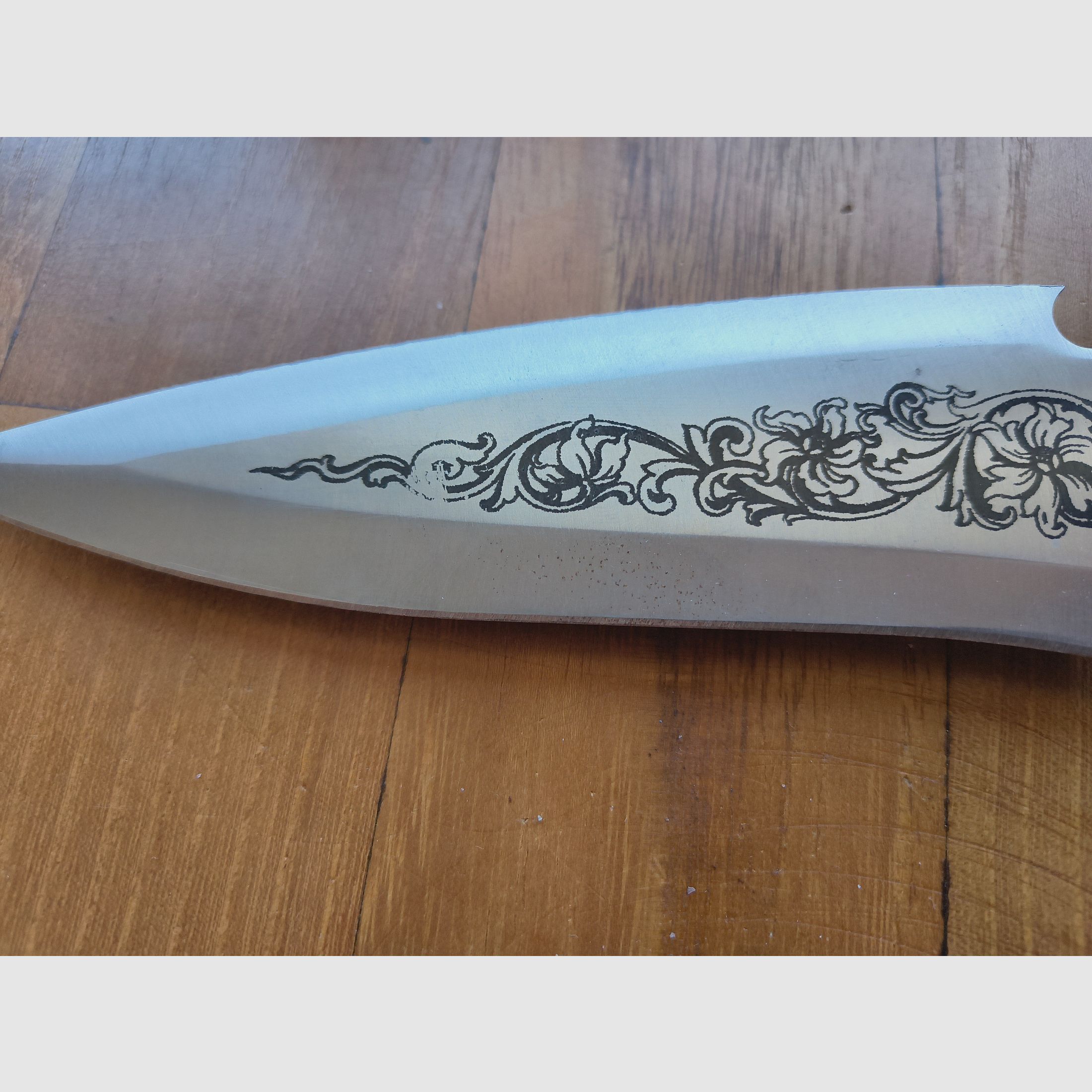 Couteau médiéval 36 cm de longueur totale