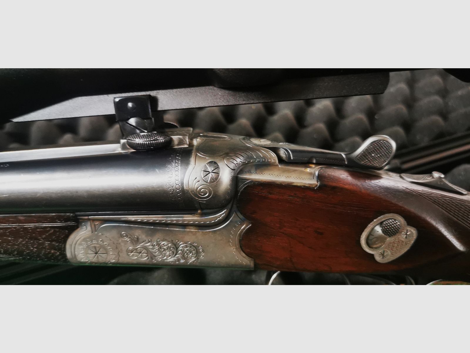 Perforación Sauer und Sohn Suhl 8x57 IRS y 16/70