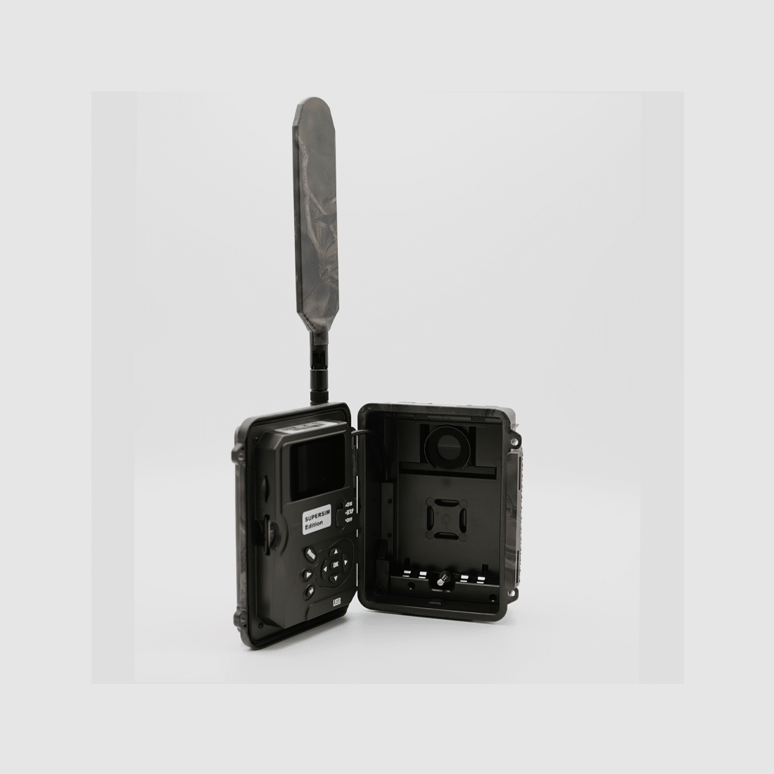 SEISSIGER Special-Cam LTE „Weißblitz“ – SUPERSIM-Edition inkl. Akkus