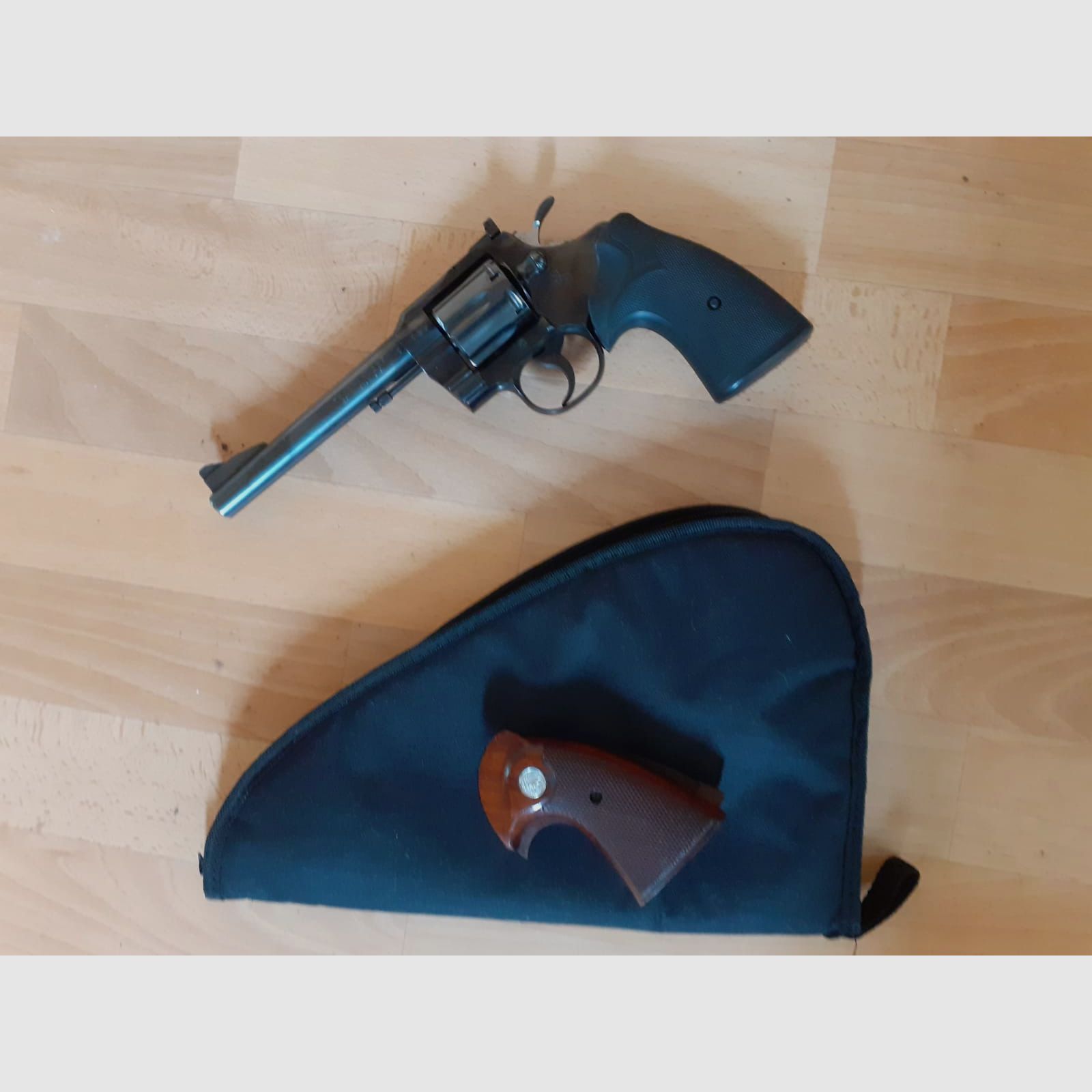 Revolver .357Magnun Colt Trooper