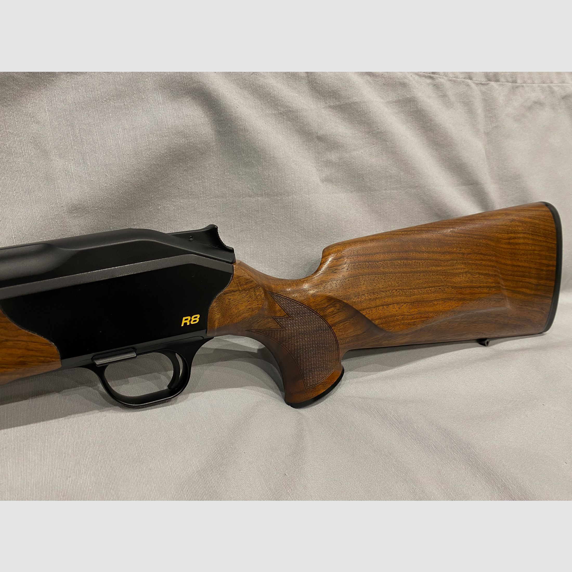 Blaser R8 Standard Holz mit Blaser Sattelmontage für Swarovski (Innenschiene)