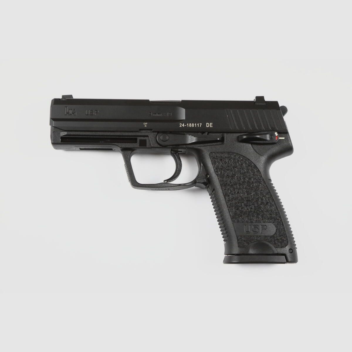 Heckler & Koch USP Standard 9×19, immagine 2 di 6
