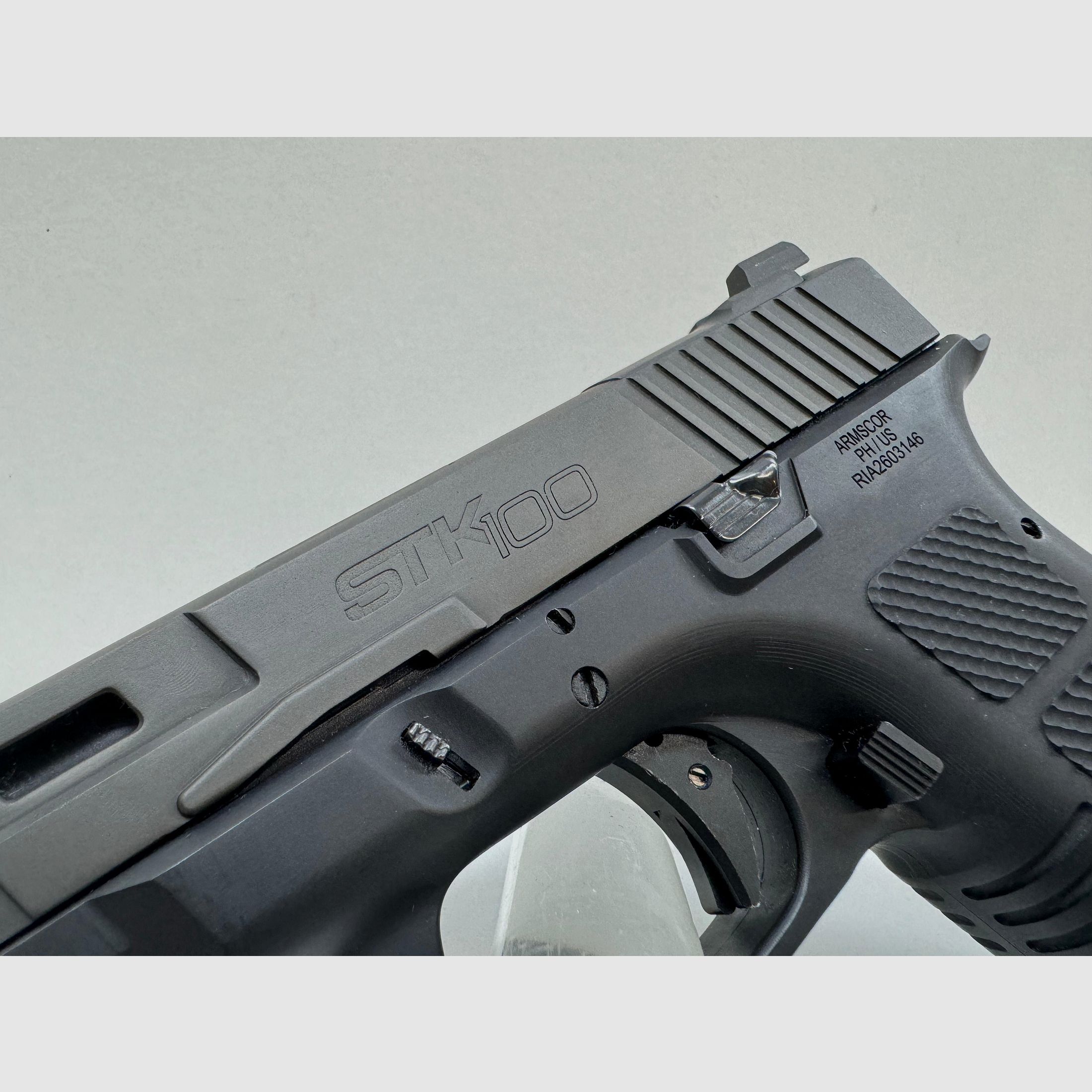 Armscor STK100 - WaffenFriedrichs