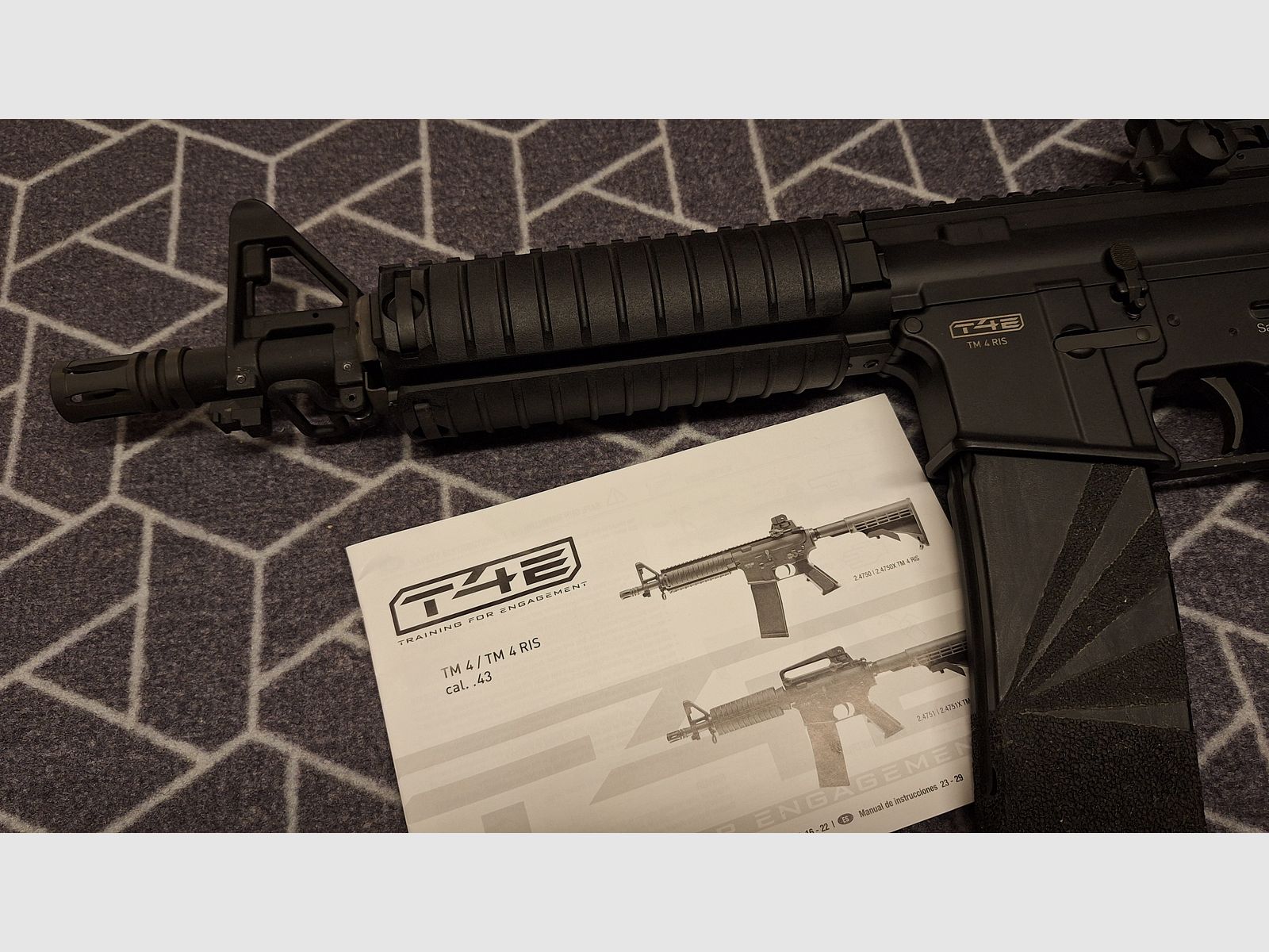 Umarex T4E TM4 RIS CO2 assault rifle .43