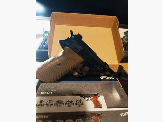 Walther P38 Blowback Kaliber 4,5 mm BB Umarex