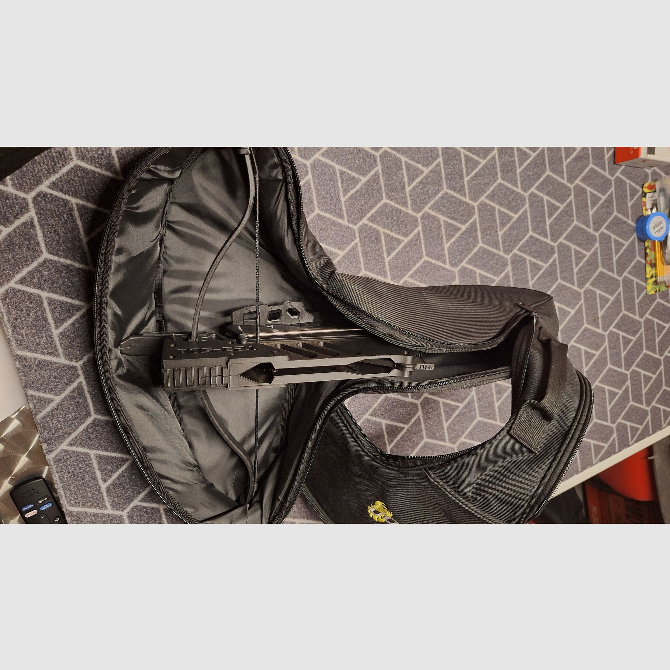 Pistolen-Armbrust "Snake Hunter" 7Schuß Magazin/Red Dot/Tasche-NEU!