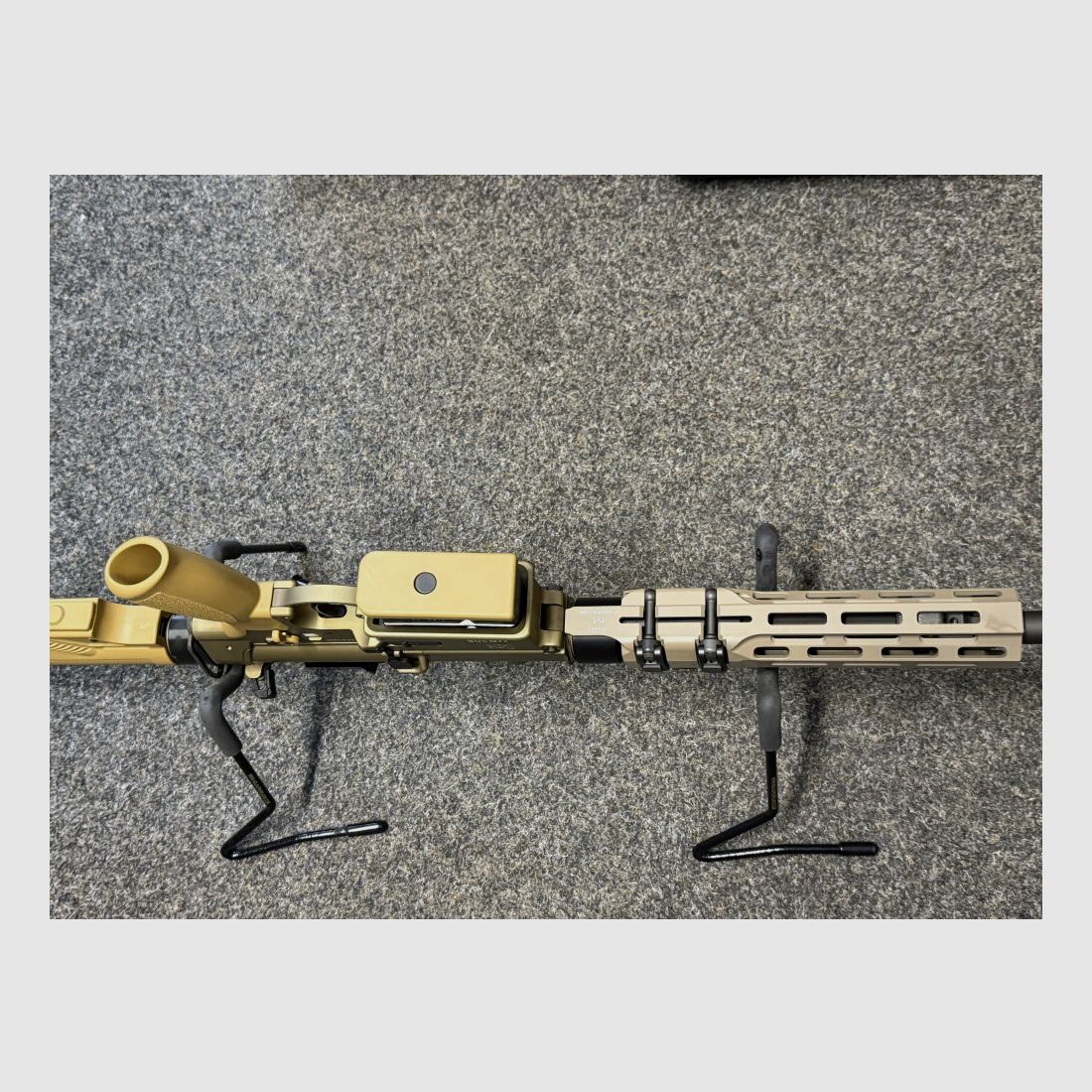 Heckler & Koch MR 308 Sand 13 Zoll mit neuem Handschutz