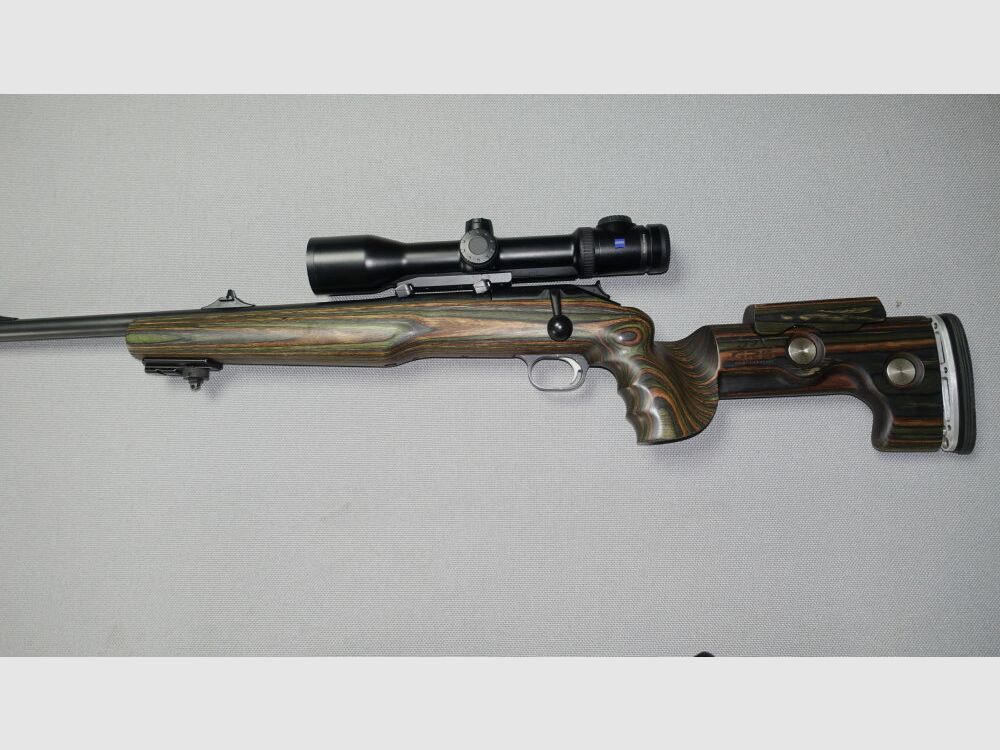 Blaser R 93 mit ZF Zeiss Victory V8	 R 93 Linksschaft