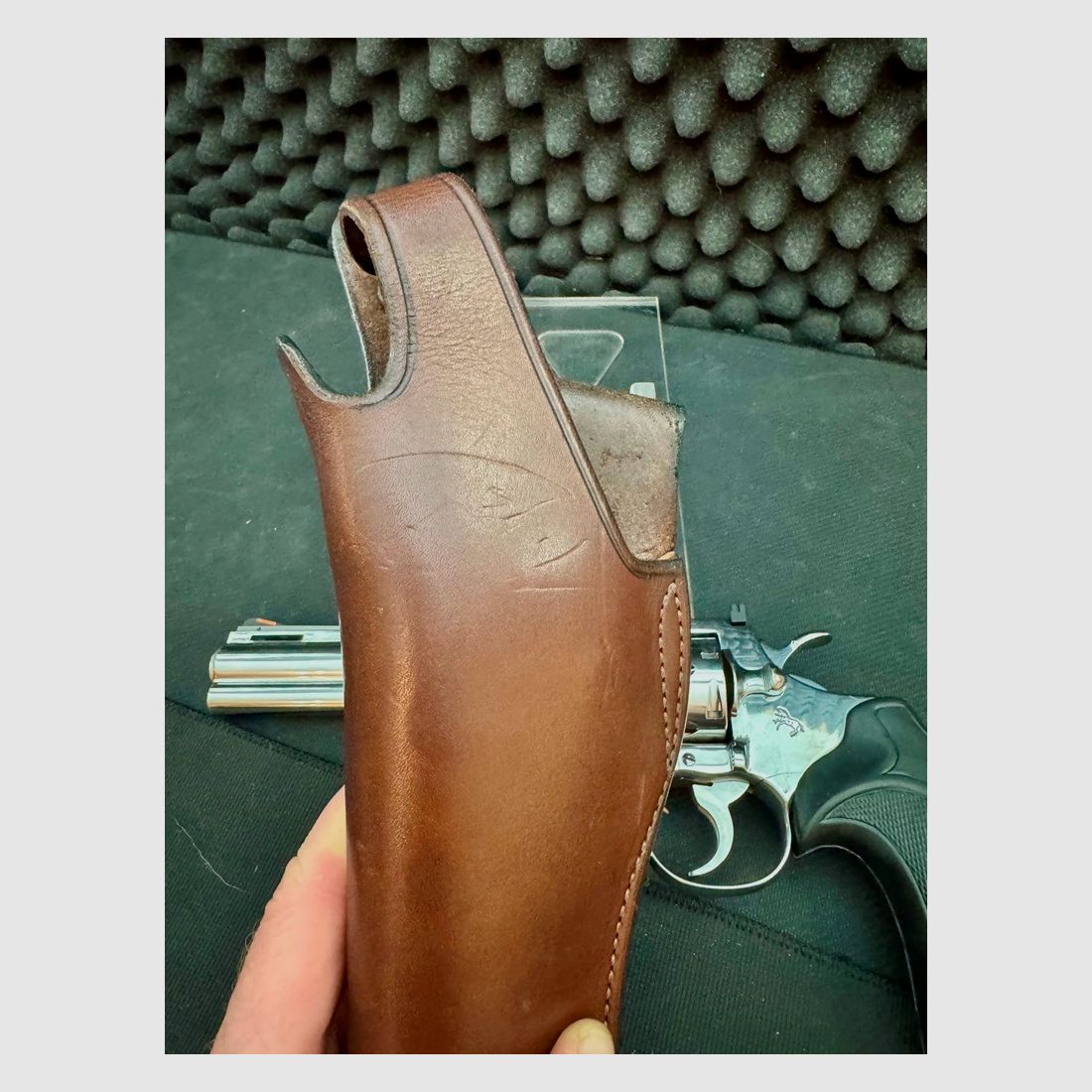 Brian C. Foster, Schnellziehholster, Gürtelholster, 357Mag, 6Zoll, LINKS, Bild 5 von 6