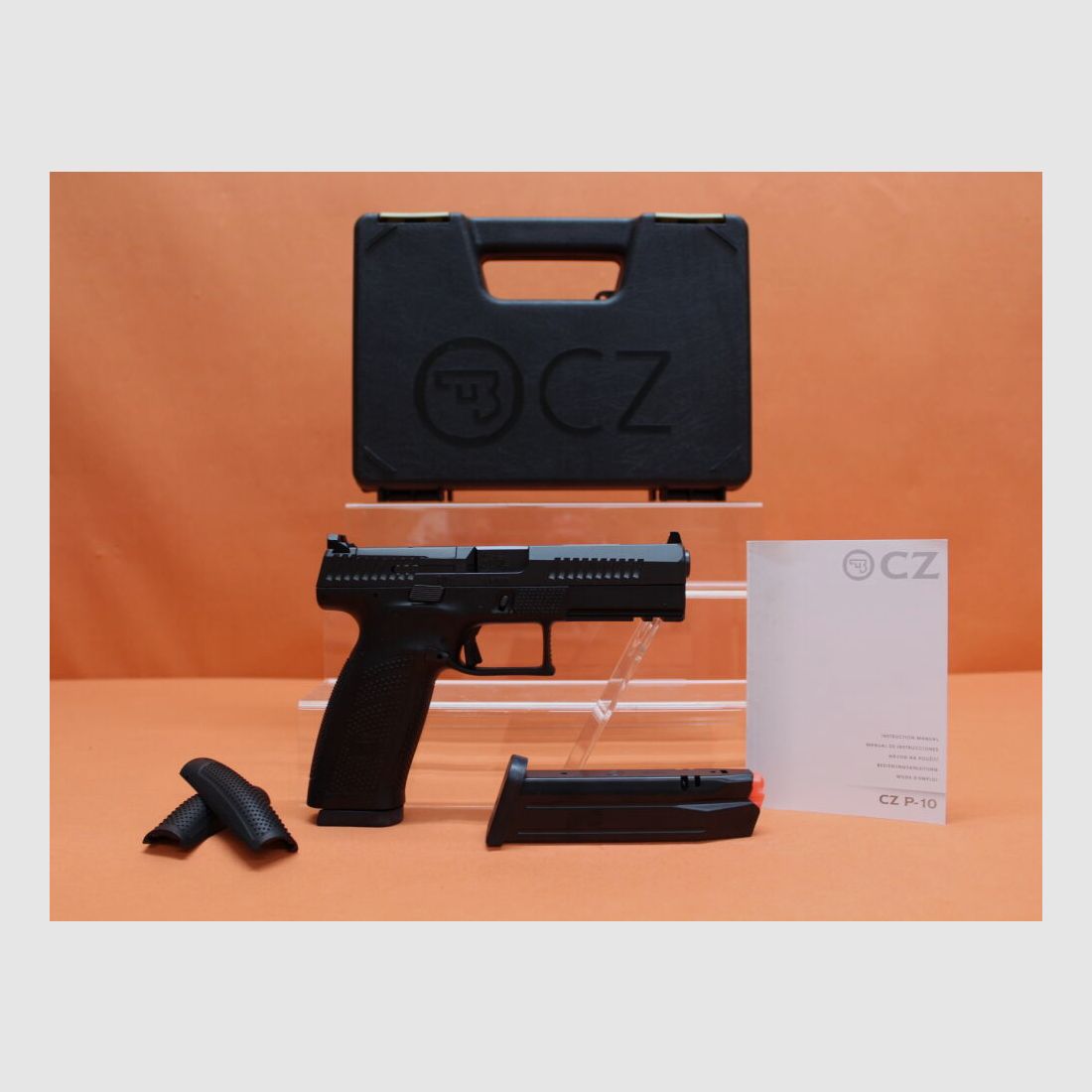 CZUB Ha.Pistol 9mm Luger CZUB CZ P-10F OR Optics Ready 114mm barrel/ for Red Dot Sight (9mm Para/9x19)