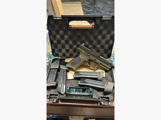 Beretta APX A1 FS Combat 9×19