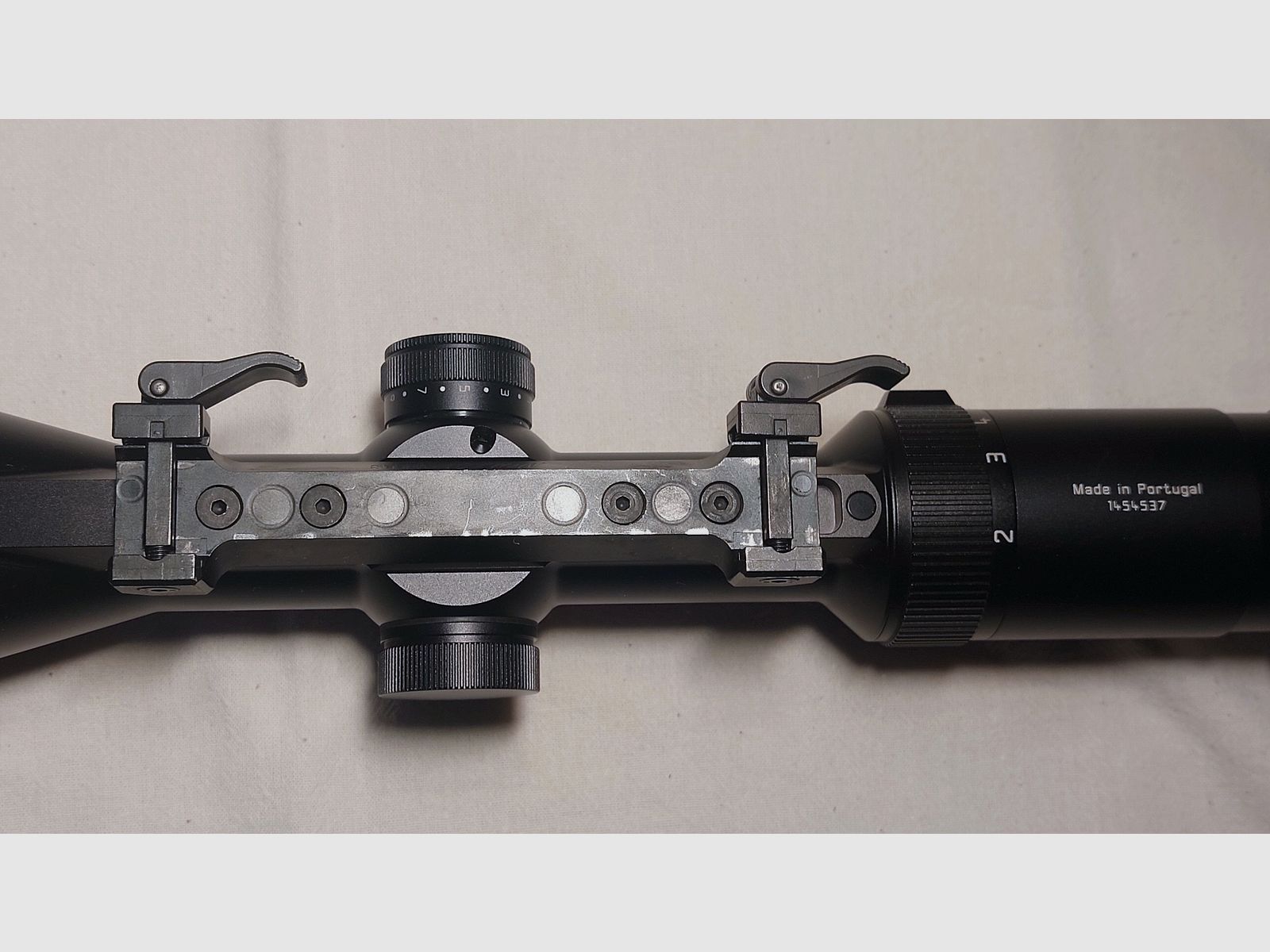 Leica Fortis 6 2-12x50i, reticle L-4a, mount Zeiss Picatinny/without BDC including original packaging/lens protection/without adapter!