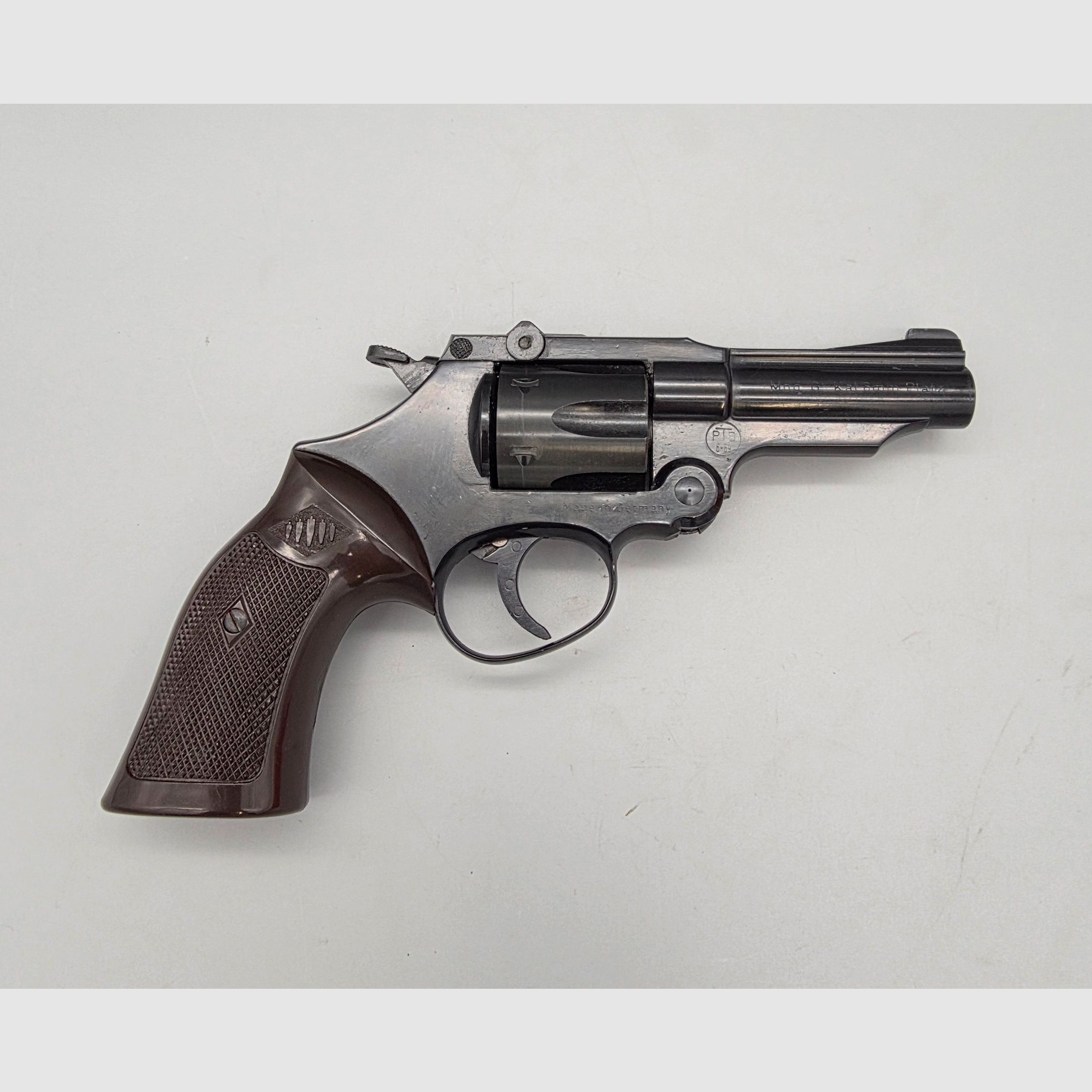 Mayer & Söhne SRS Kipplauf Revolver Perfecta Mod. G en cal. 6mm Flobert del año 1976