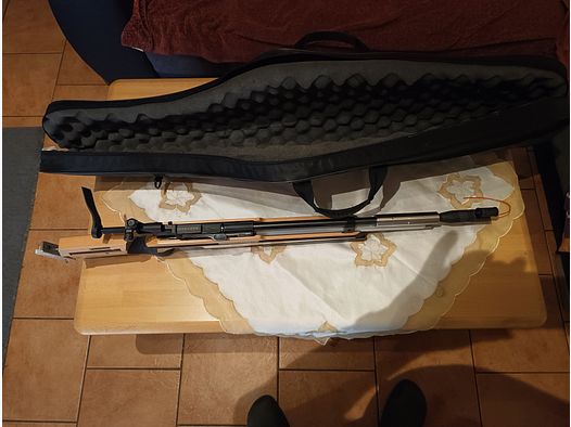 Anschütz 2002 mit Tasche 