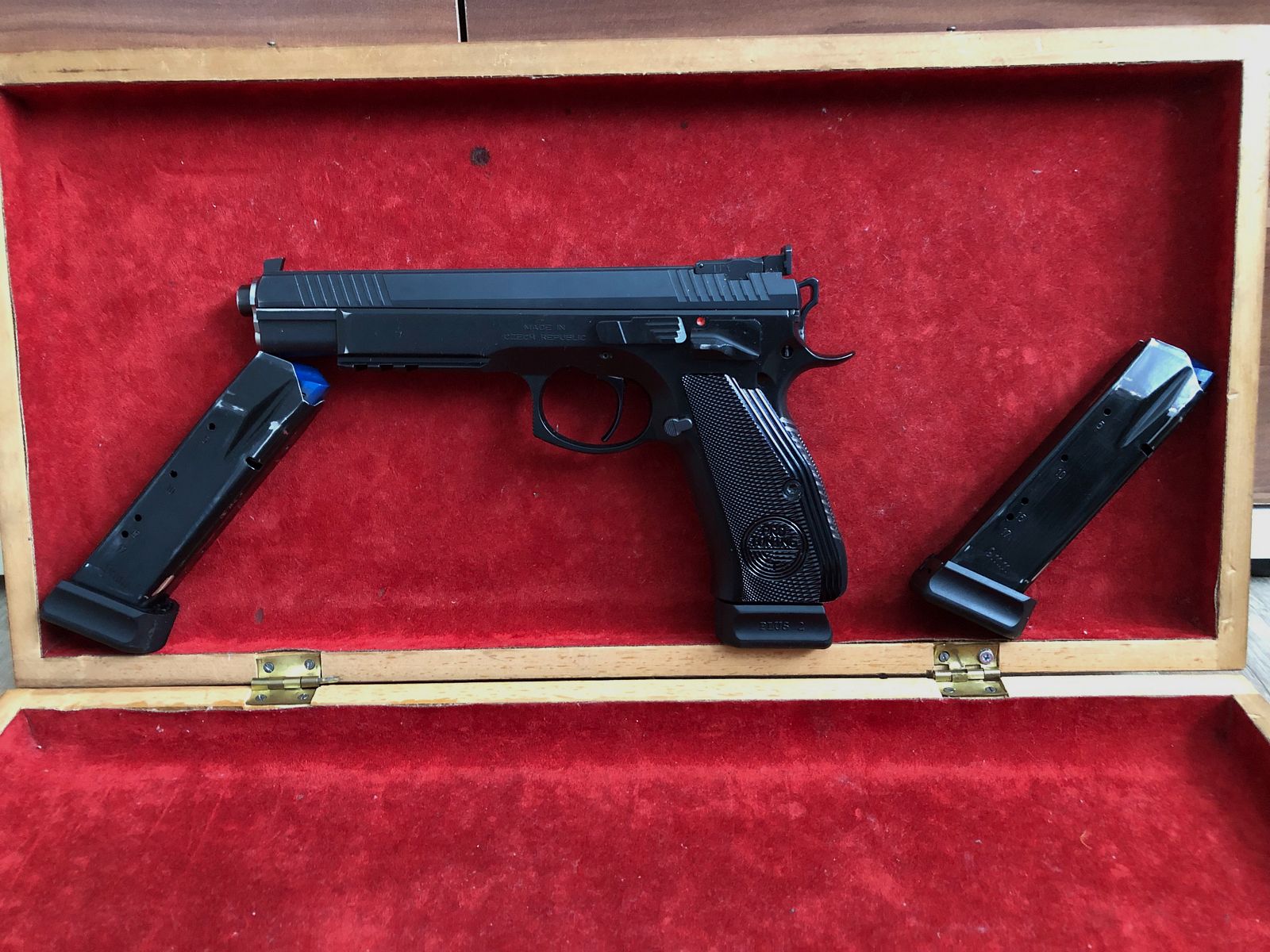 Pistolet CZ Taipan Pro Tuning w kalibrze 9 mm Luger
