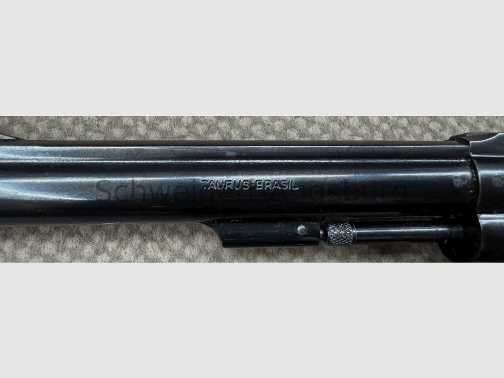 Taurus M 96 6 inch sportrevolver .22lr