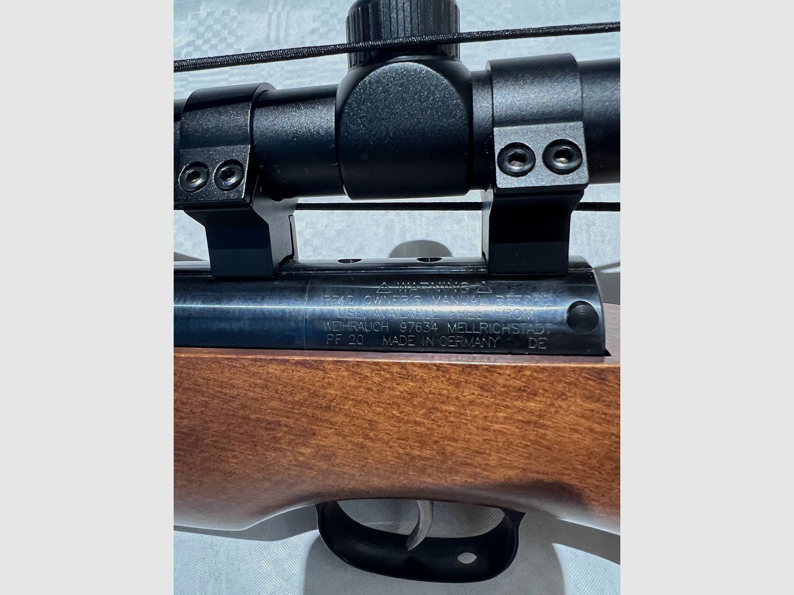 Karabinek pneumatyczny Weihrauch HW35