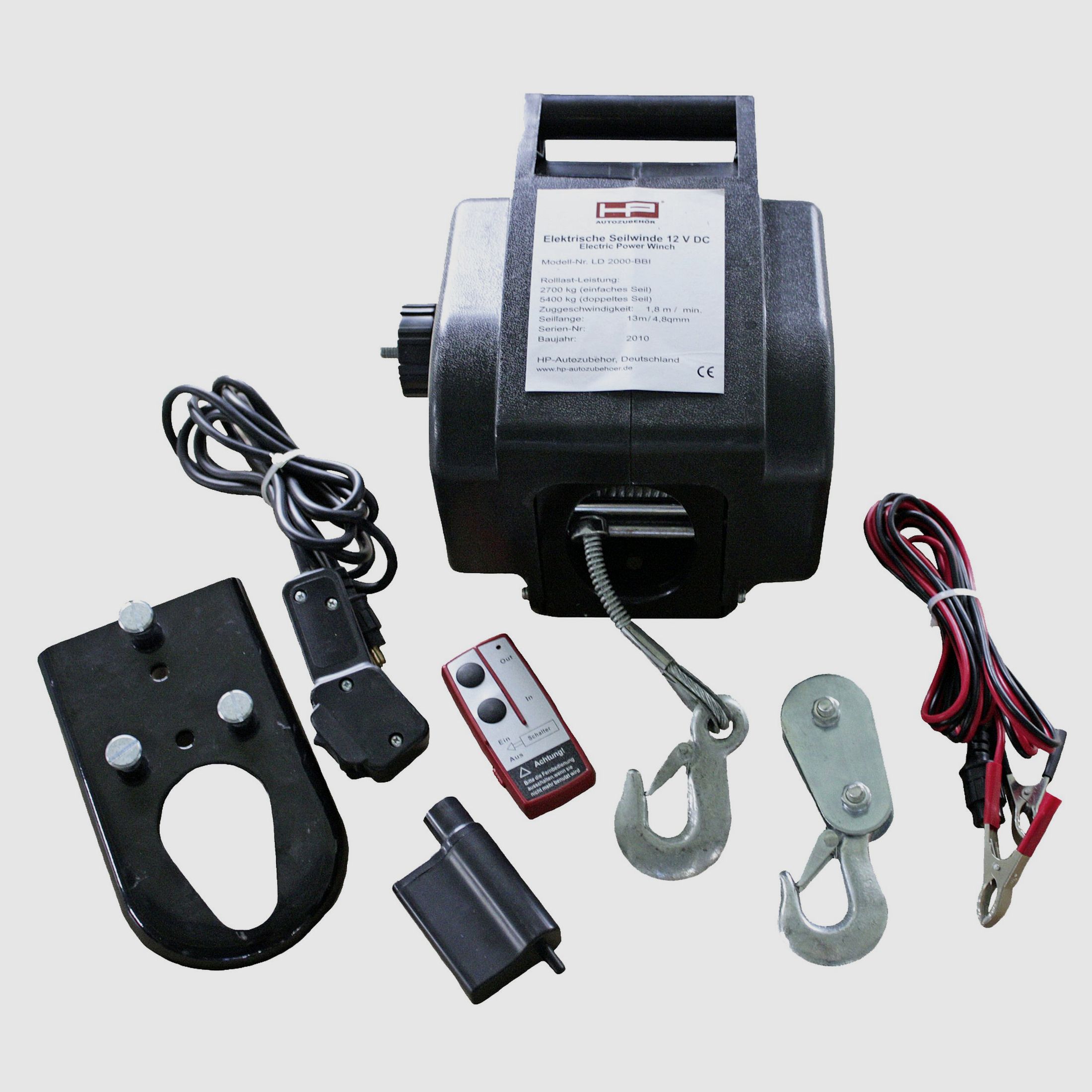 Electric winch - including adapter for tow hitch