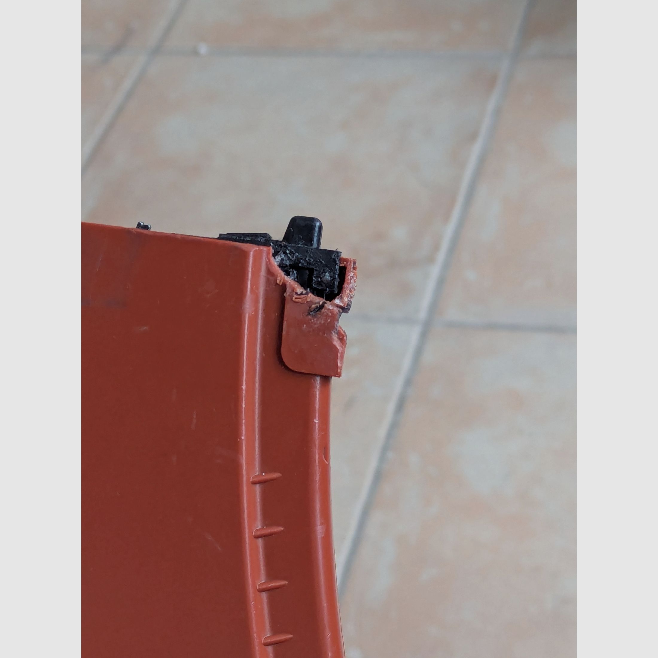 Airsoft Echtholz Stahl AK 74 GBBR und Magazine