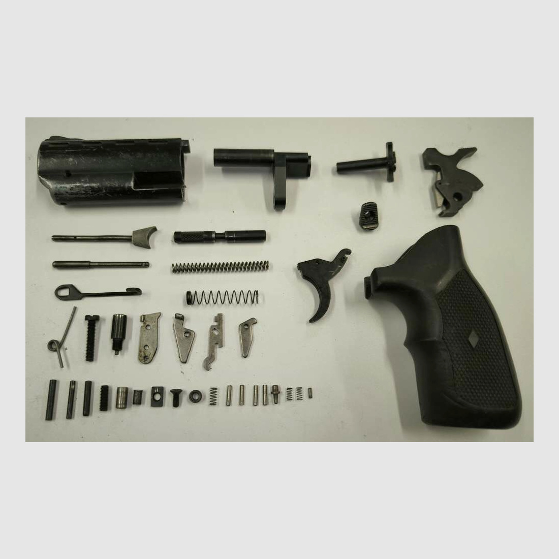 Freier Teilesatz/Parts Kit Armius HW38