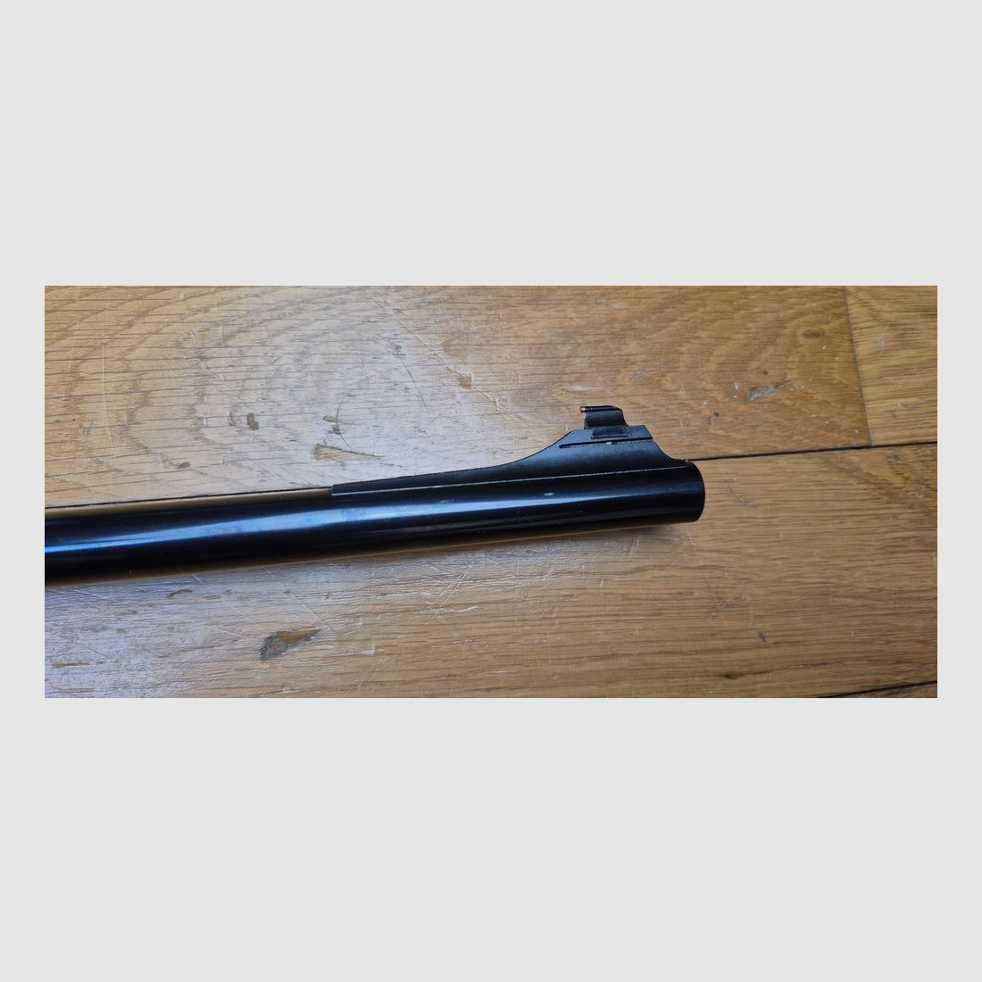 Sehr schöne BSA Jagdgewehr Modell CF2 — Kal. 300 Win Mag — Magazin 3 Schuss +1 — Holz von hoher Qualität in Grad V — Schmidt & Bender 1.5-6x Zielfernrohr — Exzellente Mechanik — Spiegel-Lauf — Eines der besten Jagdgewehre, die aus den Werkstätten der „Großen Epoche“ britischer Herkunft stammen — TBE/TBE+, Bild 14 von 39