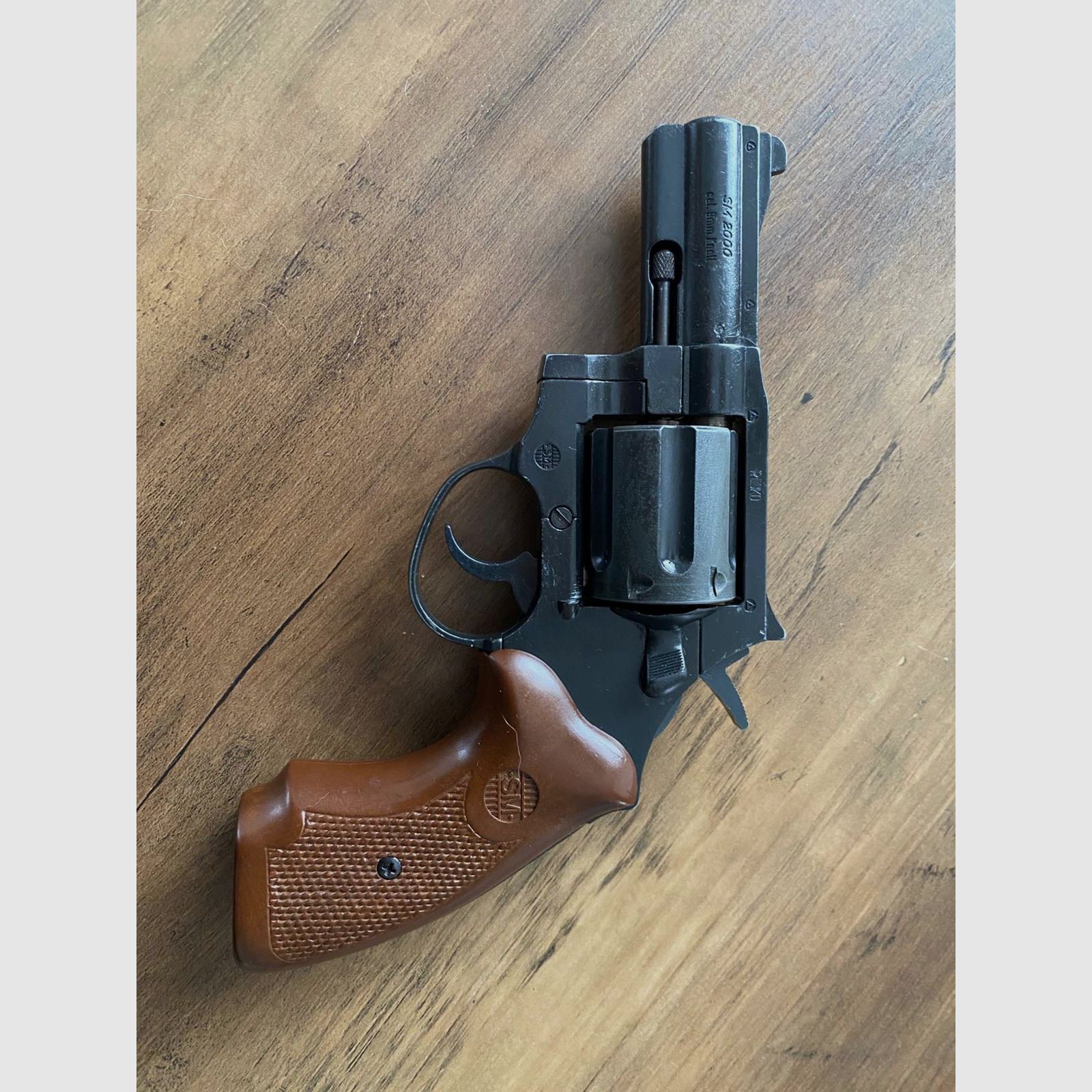 SM 2000 Revolver 
