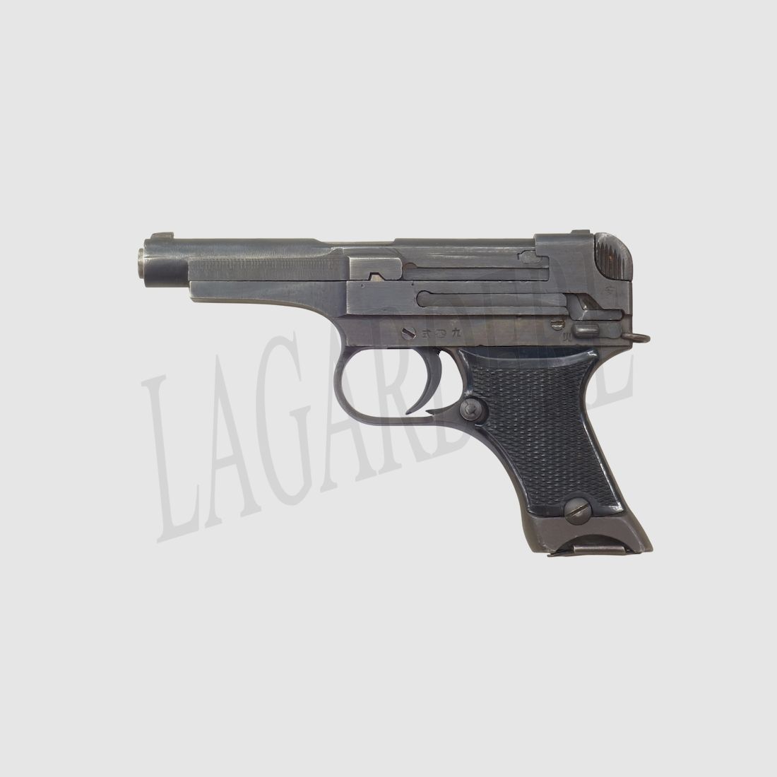 NAMBU 94 (PISTOLA)