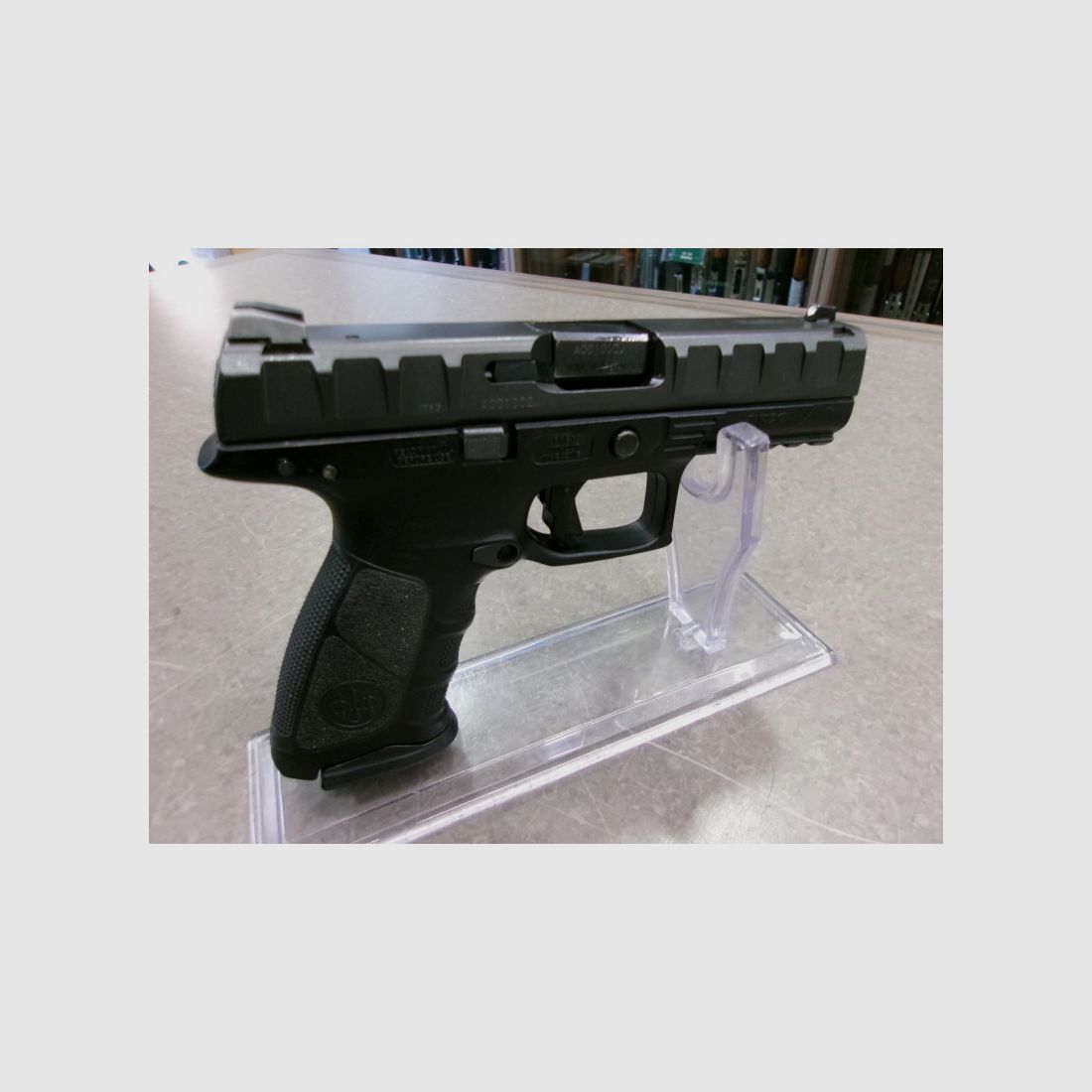 BERETTA APX CAL9X21 gebraucht, Bild 4 von 8