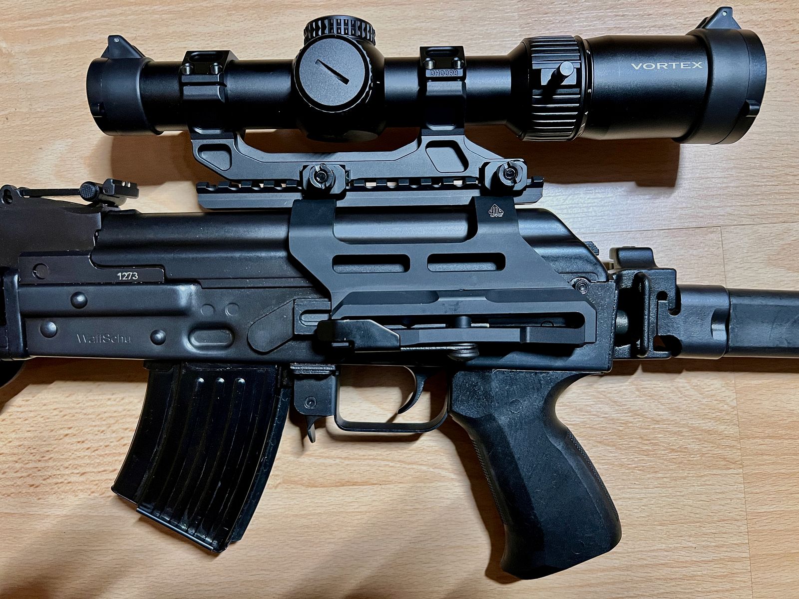 Zastava PAP-G 7,62×39 Komplettsetup – Vortex Strike Eagle 1-8×24 – Ultimak Rail – UTG QD Mount – Profi-Konfiguration | AK Sammlerstück | Jacht & Sport | geen Saiga / Molot / Arsenal / WBP
