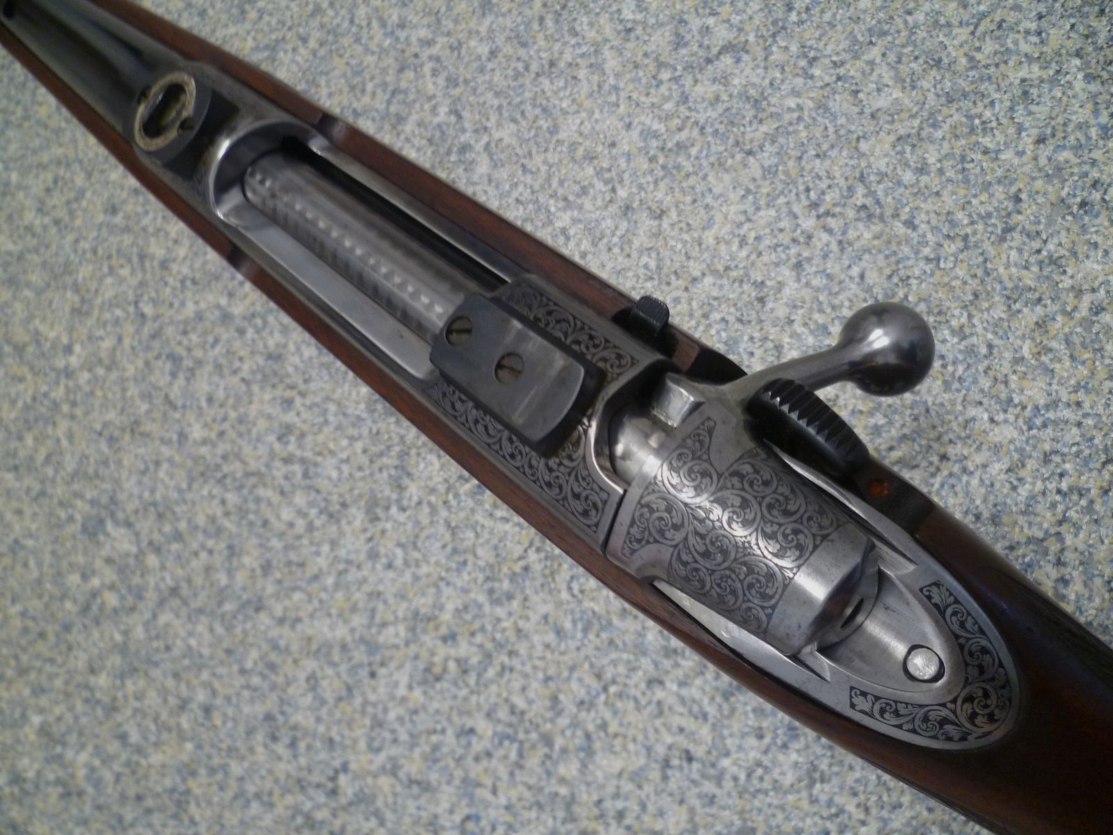 Repetierbüchse Antonio Zoli 1900 Luxus .30-06 Spring.