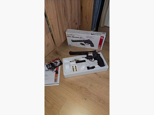 ASG Dan Wesson 8 cali 4,5mm CO2 Rewolwer