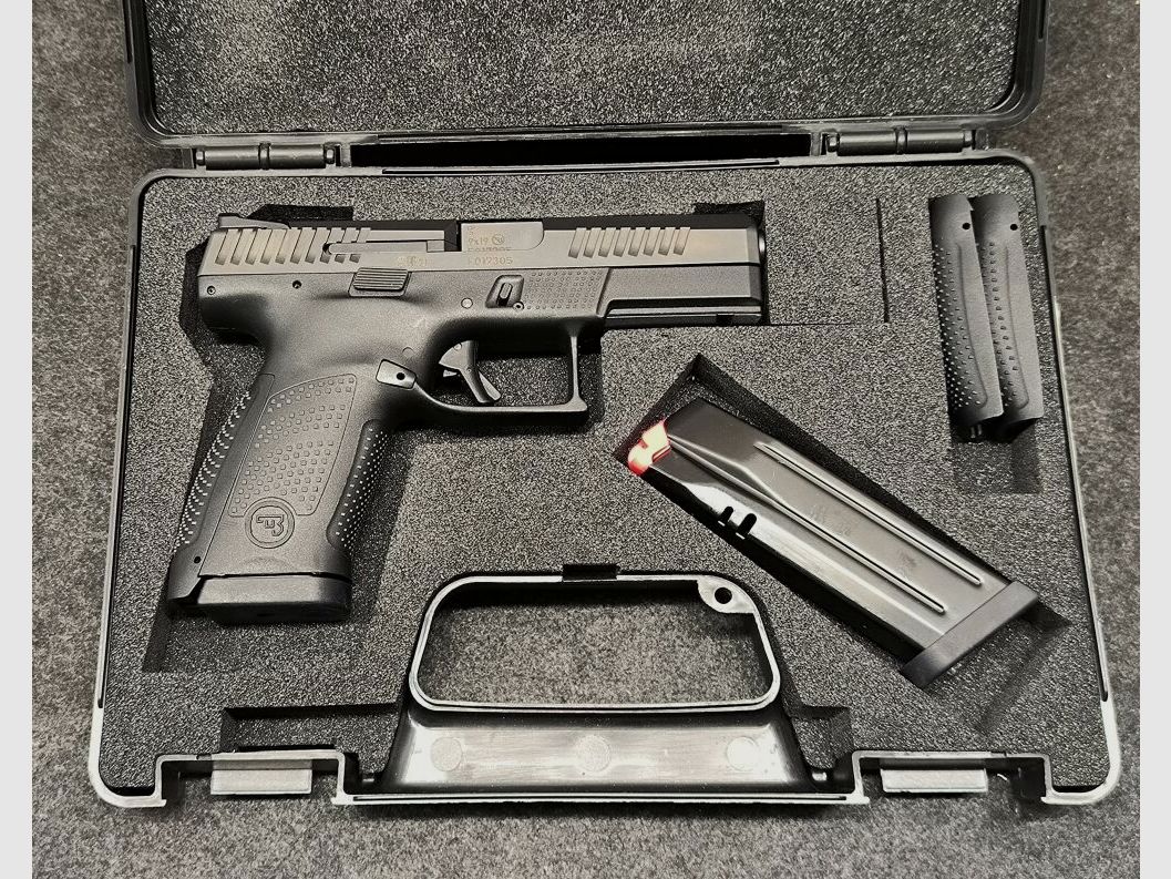 CZ - Česká zbrojovka P10 - C