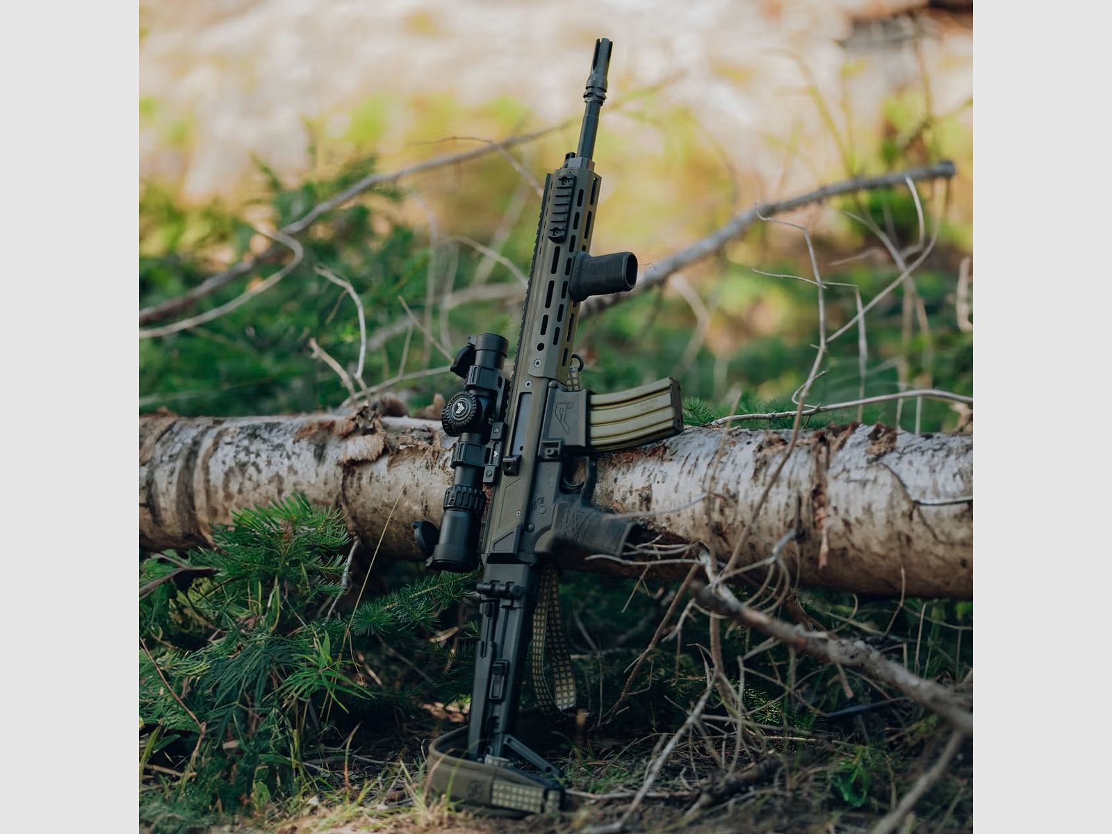 Swampfox Warhorse 1-6x24 FFP LPVO Zielfernrohr - MIL-Absehen, rot beleuchtet, 34 mm