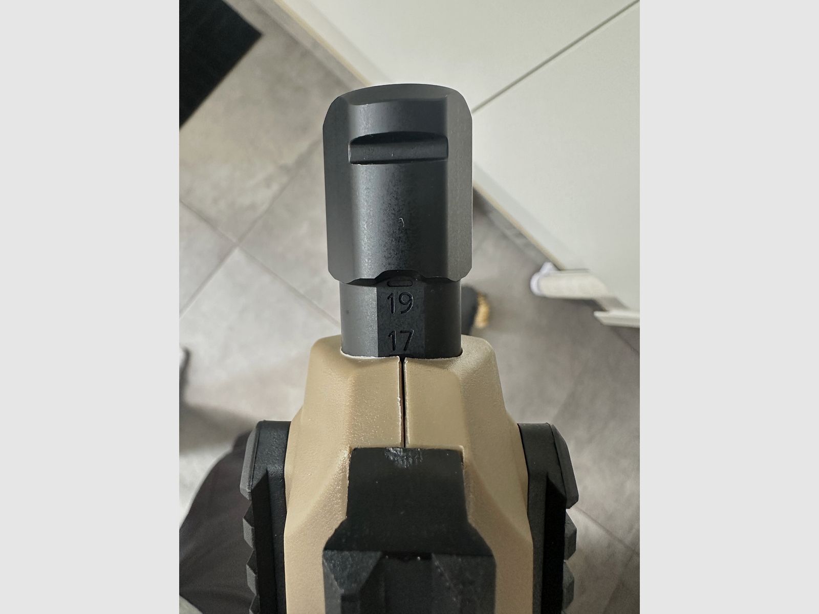 Micro Roni Gen 4x für Glock in FDE mit Schubschaft 