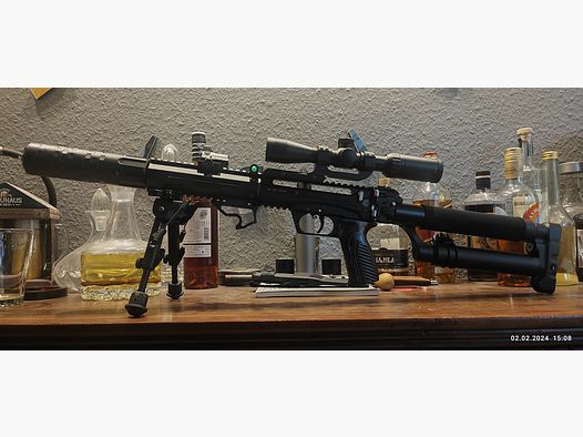 Edgun Leshiy met veel accessoires in Ar15-stijl. Met resterende garantie.