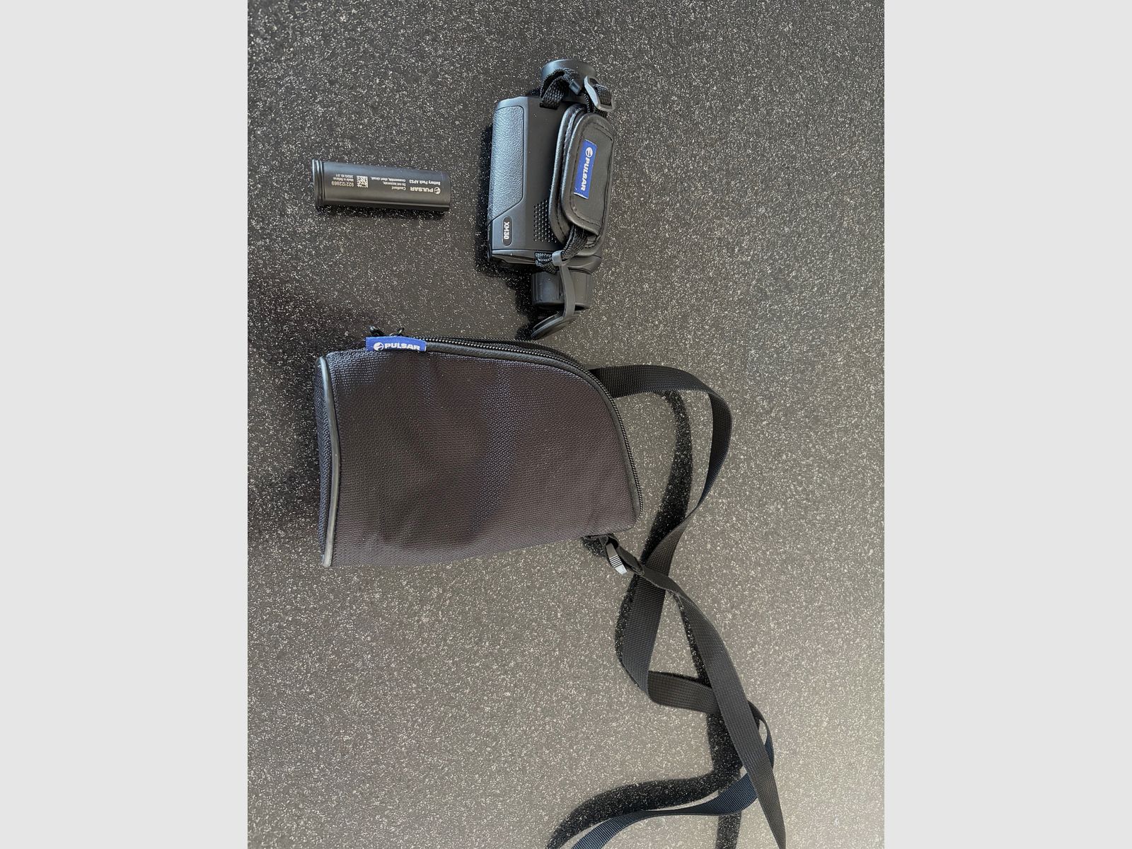 Pulsar Axion XM 30 night vision device