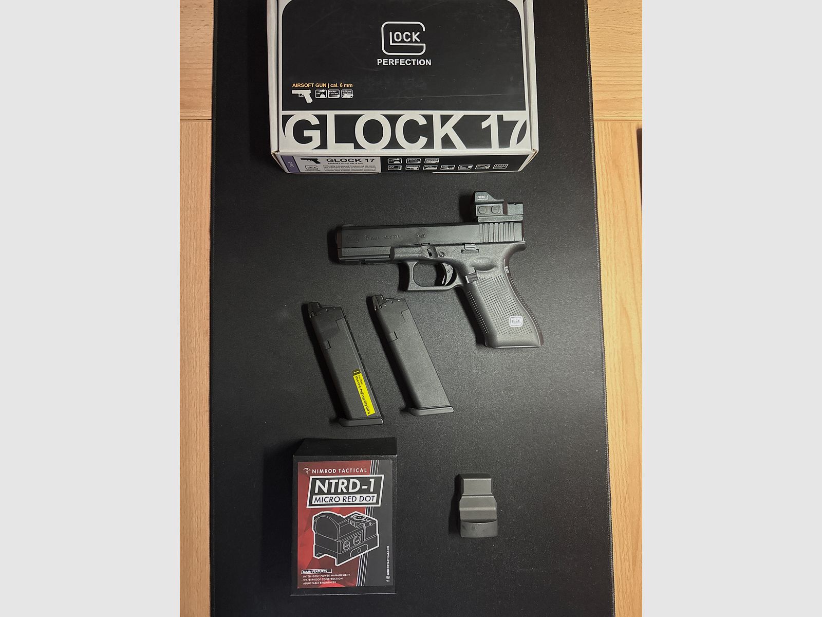 Glock 17 Gen.5 CO2-Airsoft GBB Pistole 6mm BB