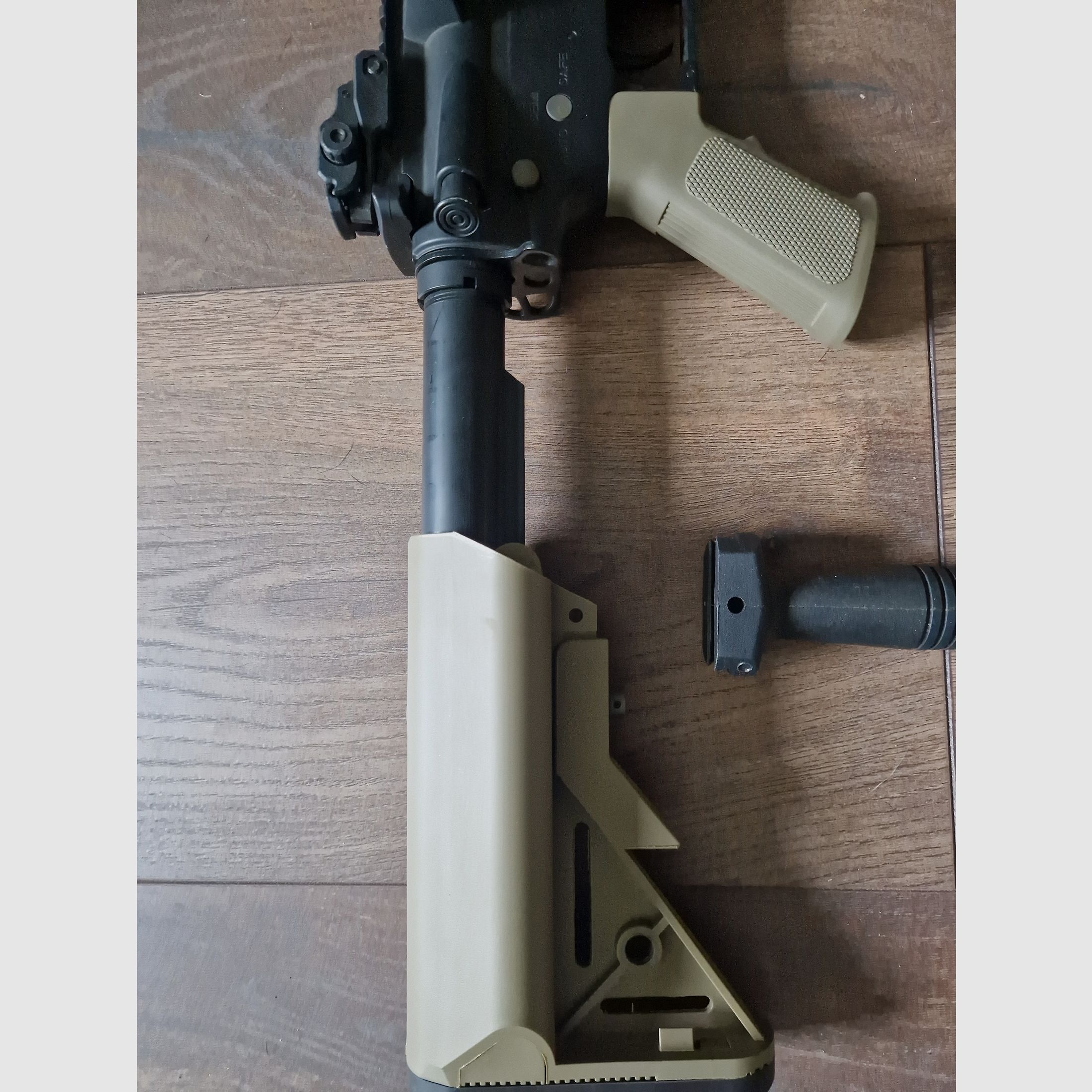 Daniel defense Mk18 Specna Arms SA-C19 AEG 1.5 Joule con batería