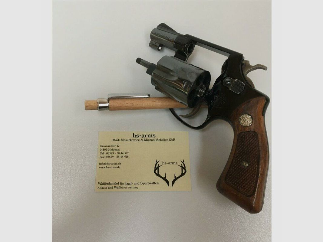 Smith & Wesson	 Airweight 38. Spec. CTG Model 37