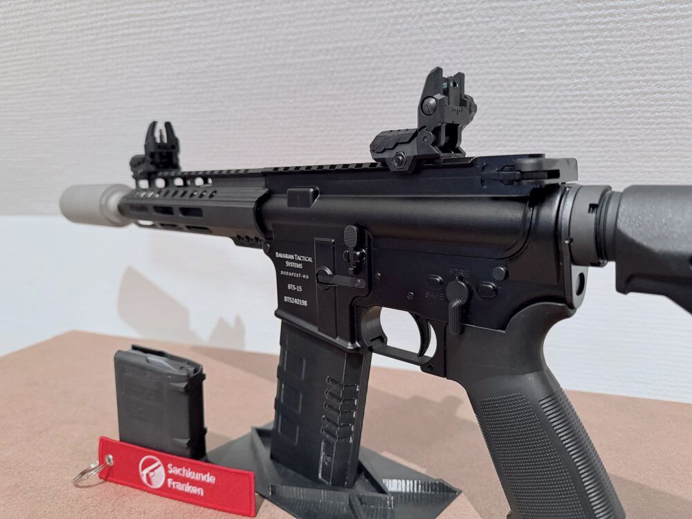 BTS Bavarian Tactical Systems & ASE Utra BTS-15 .300 AAC BLK 9" inkl. SL5i