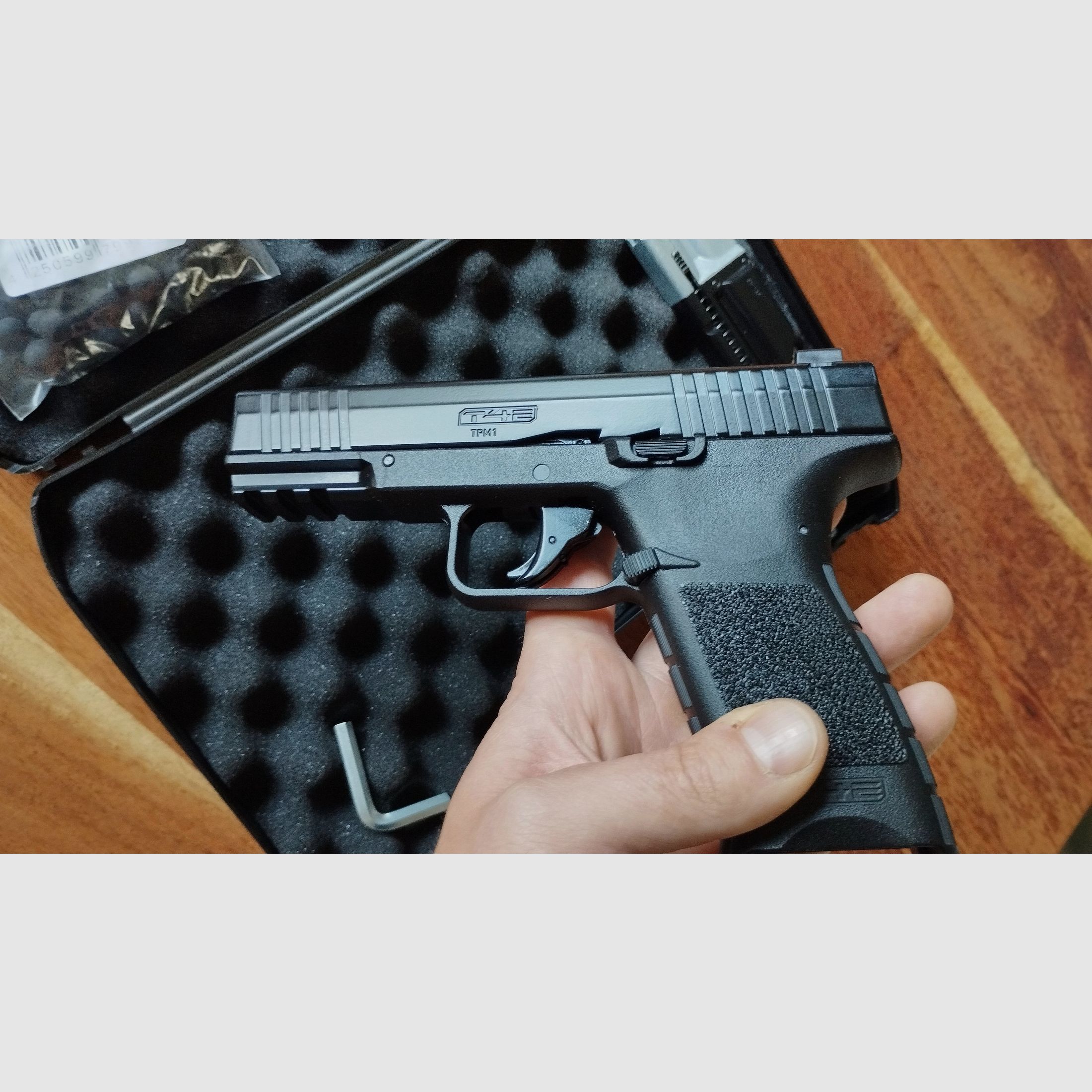 Umarex TPM 1 T4E Paintball/ Trainings/ Defense- pistole .43 Cal schwarz, Bild 3 von 5
