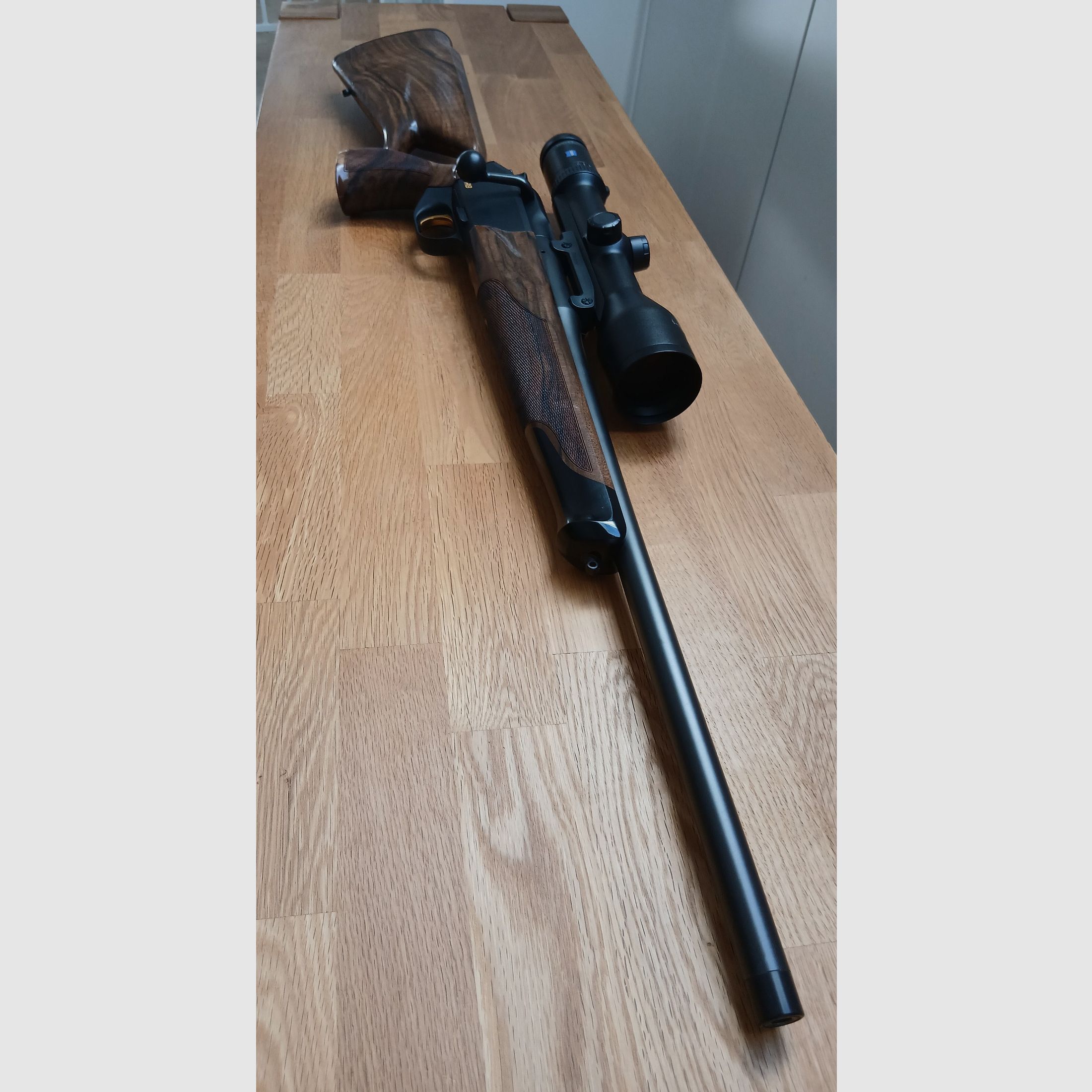 Blaser R8 Success wood, image 6 of 9