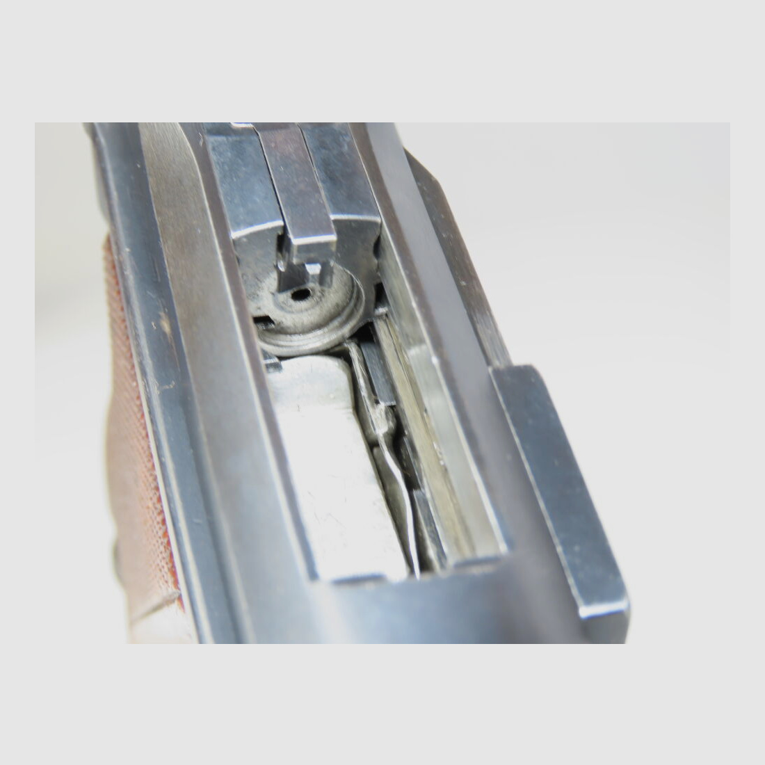 Waffenfabrik Bern 08 - 06/29