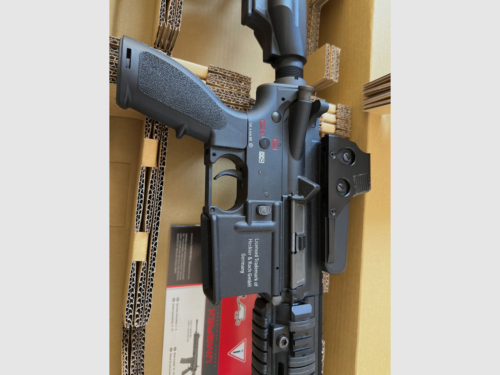 VFC HK416 CQB V2 S-AEG electric Airsoft 6 mm BB + accessories + original packaging