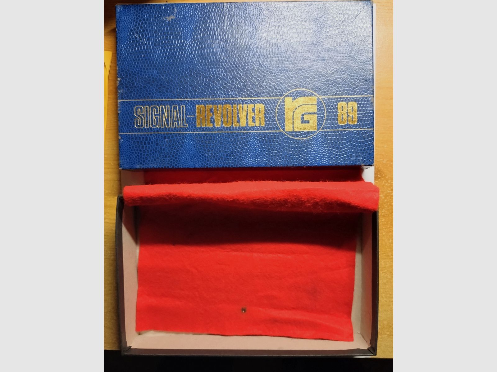 Packaging for RG 89 (without revolver)